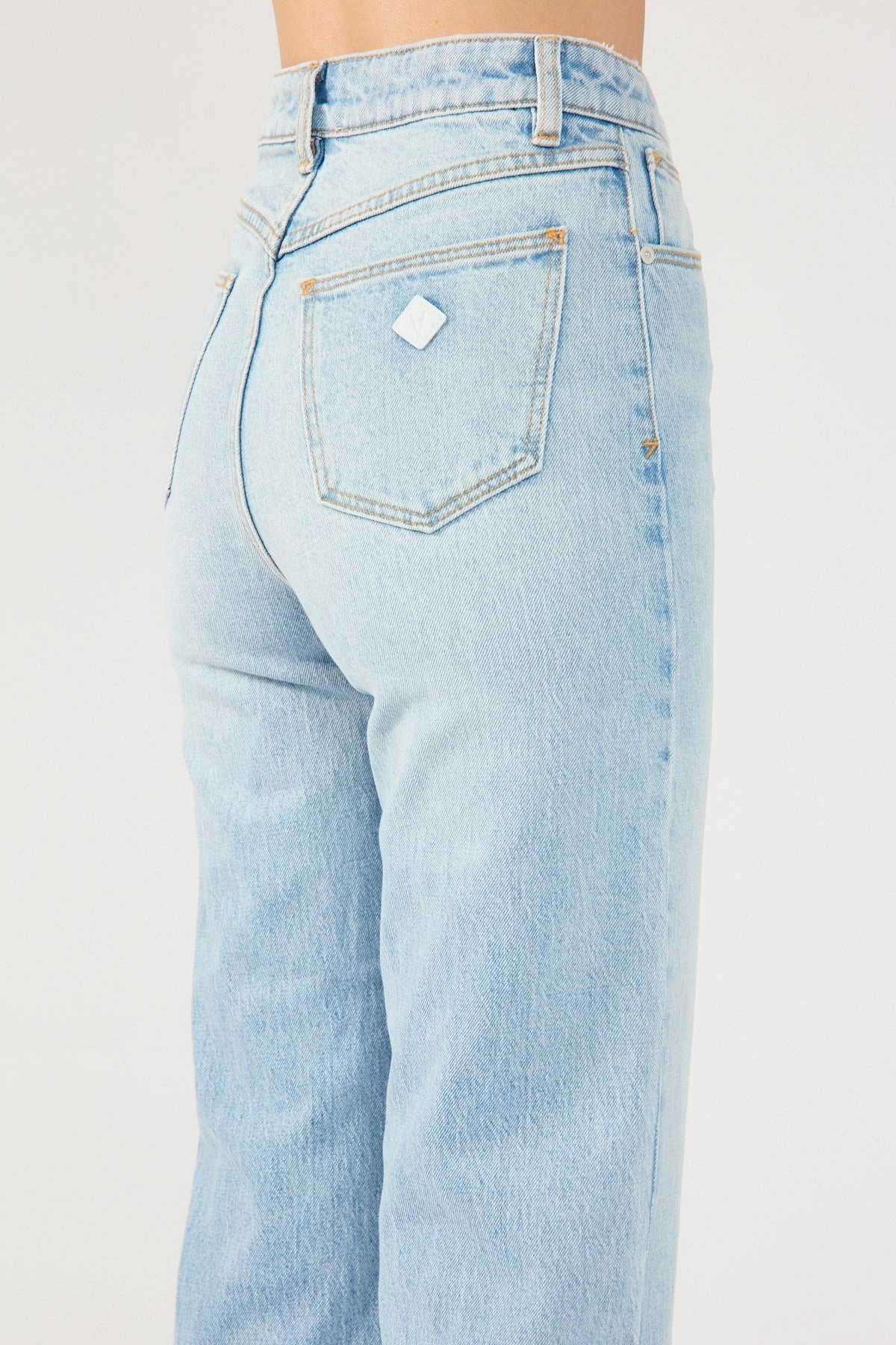 Abrand A Venice Straight High Waisted Jean Jessie Relaxed Style City Walk Trend Setter Adjustable Belt Loops