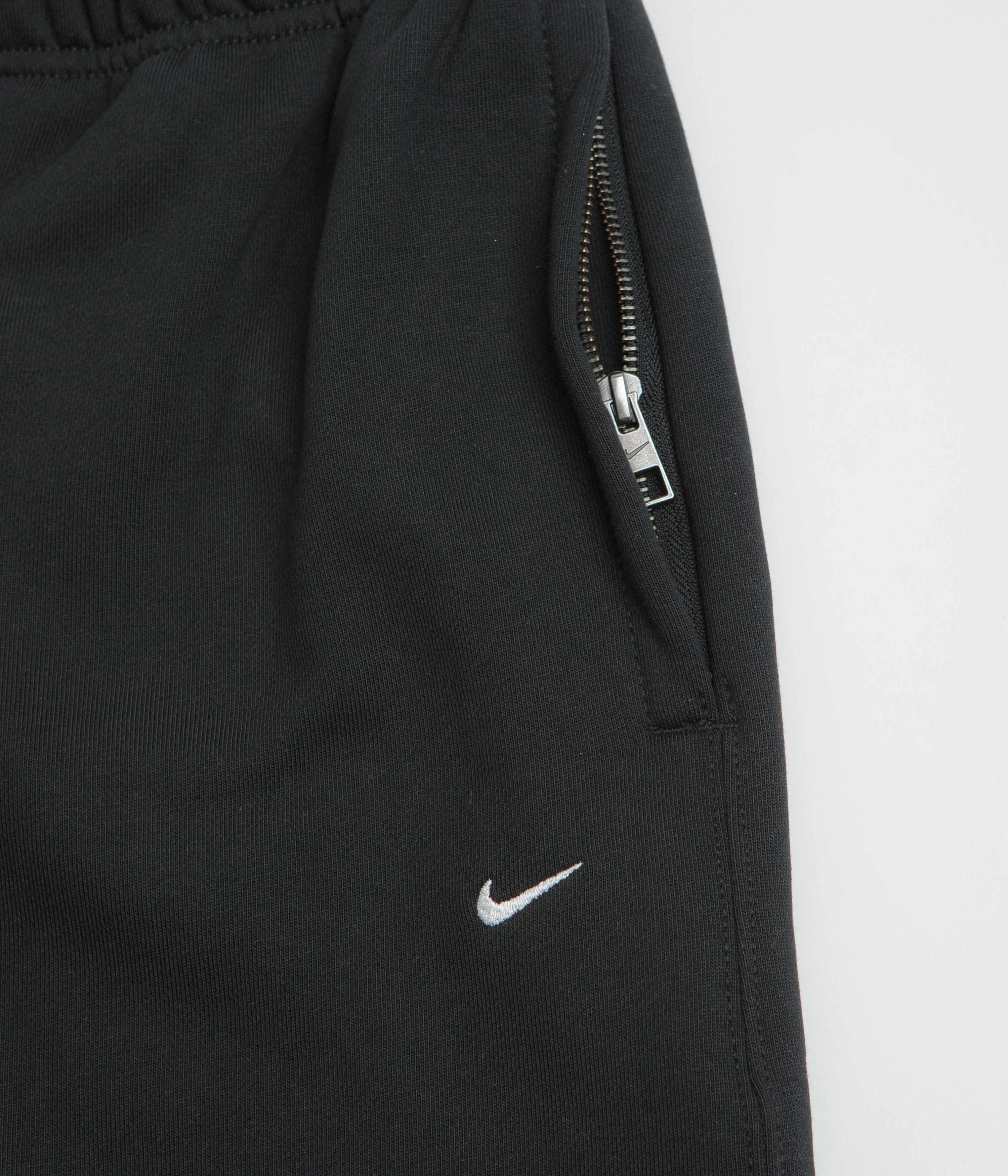 Simple and Cozy Nike Solo Swoosh Cuffed Sweatpants - Black / Black / White