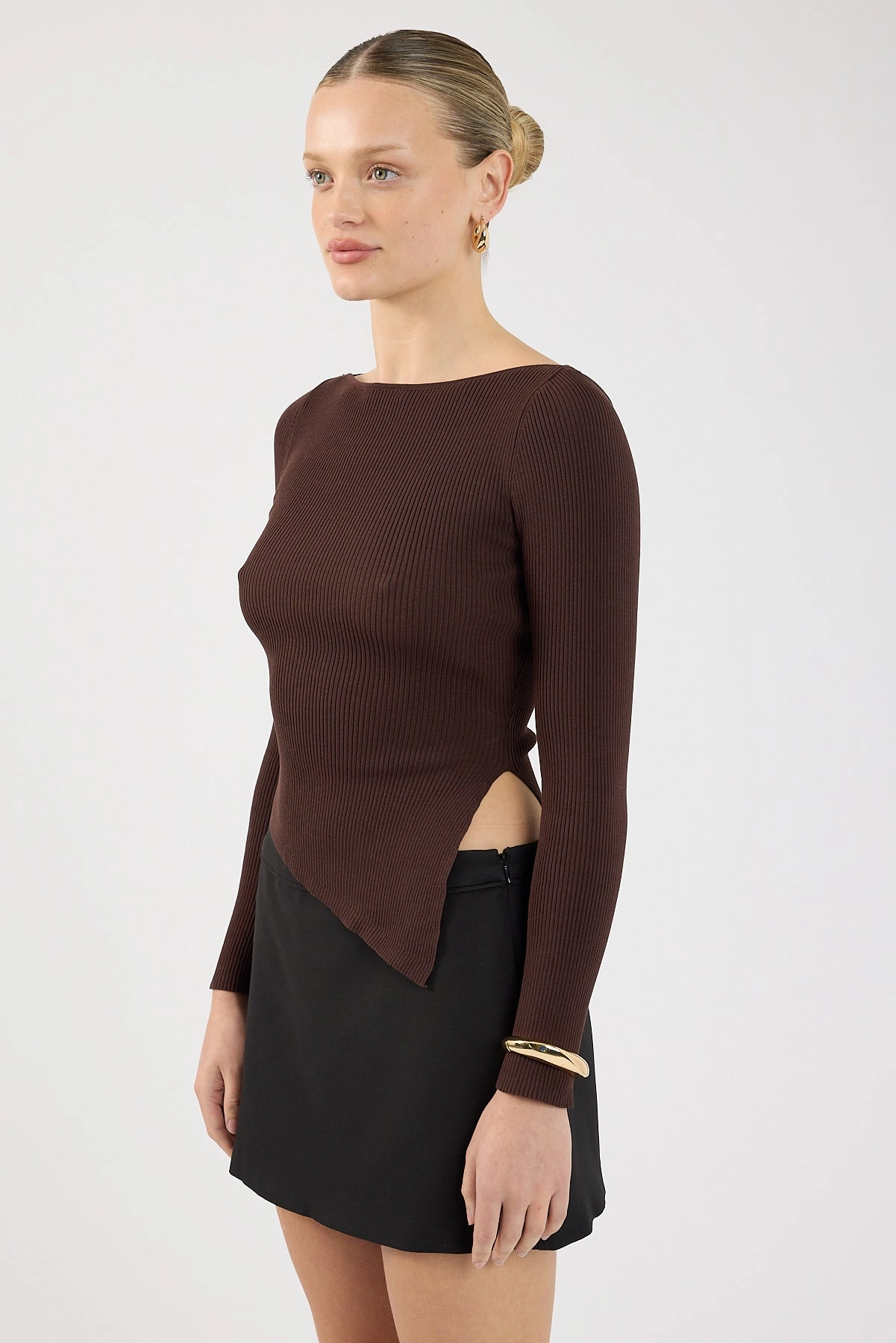 Forest camp Perfect Stranger Long Sleeve Asymmetrical Rib Knit Top Brown