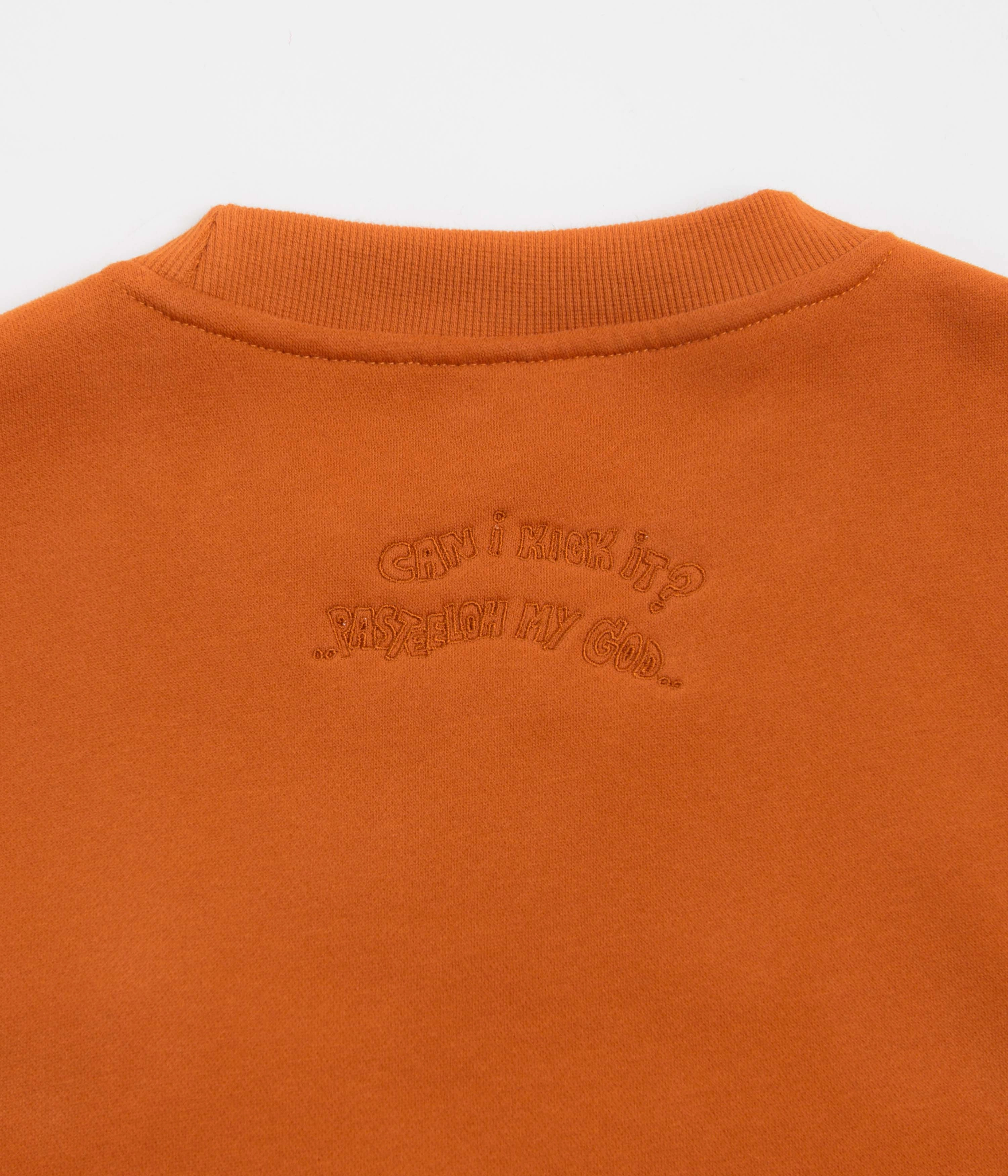 Flexible Collar Opening Pasteelo Can Embroidered Script Crewneck Sweatshirt - Rust