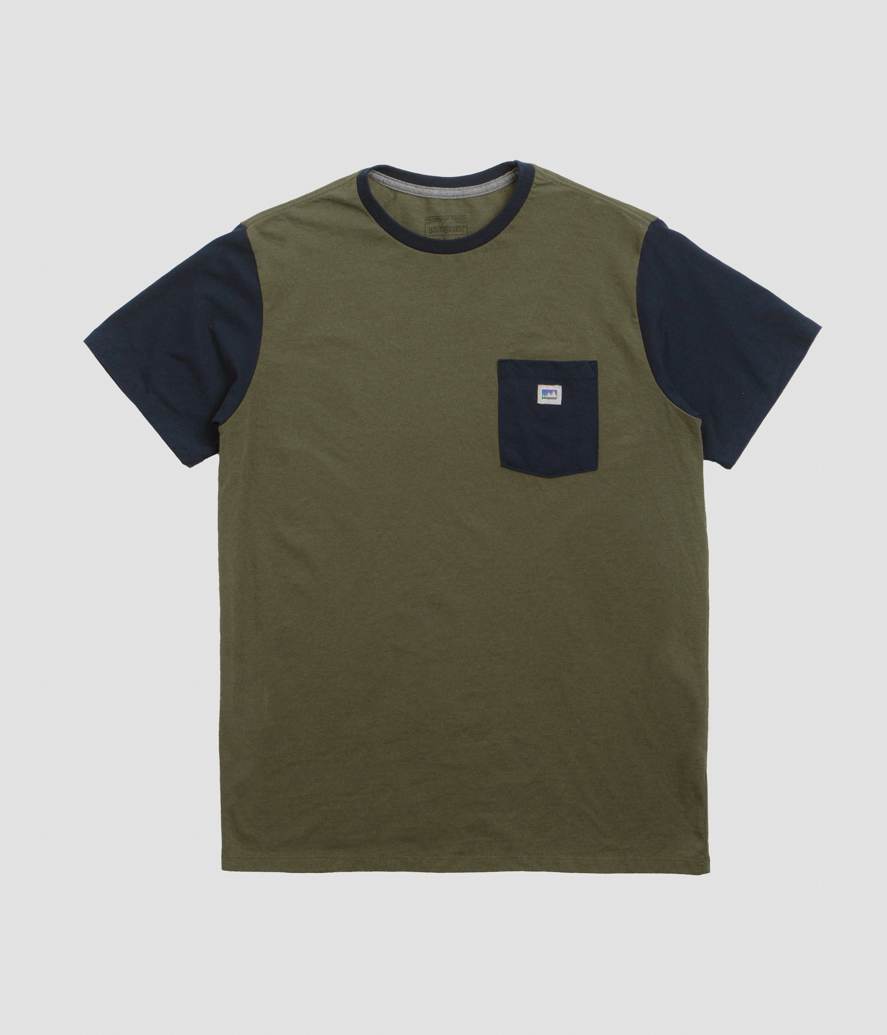 Patagonia Shop Sticker Pocket Responsibili-Tee T-Shirt - Tent Green Versatile Fashion