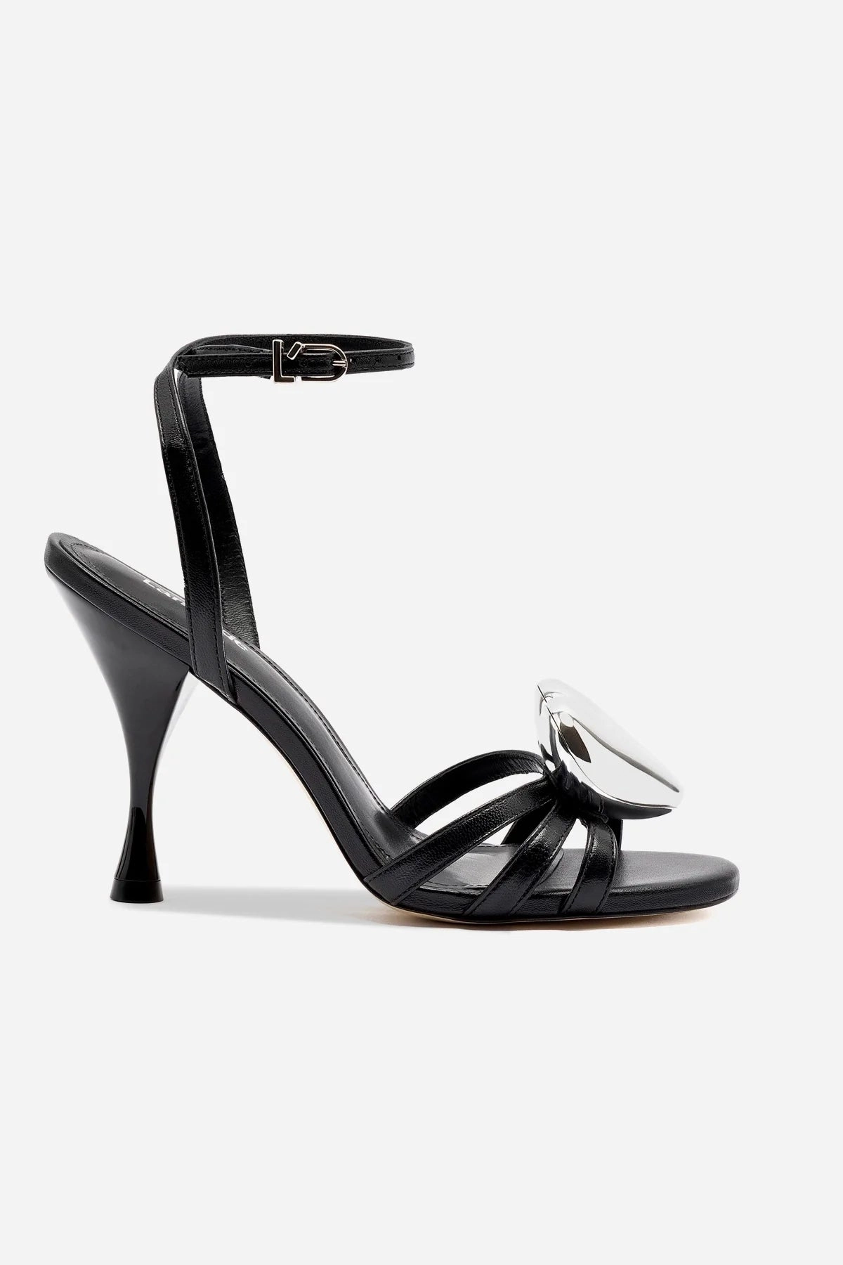 Standout Look Quick Match Amore Sandal in Black Leather