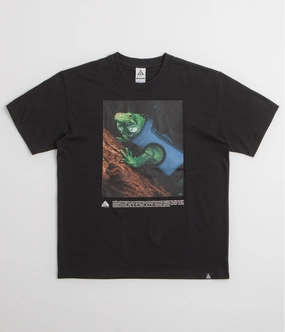 V neck style Nike ACG Iguana Vest T-Shirt - Black