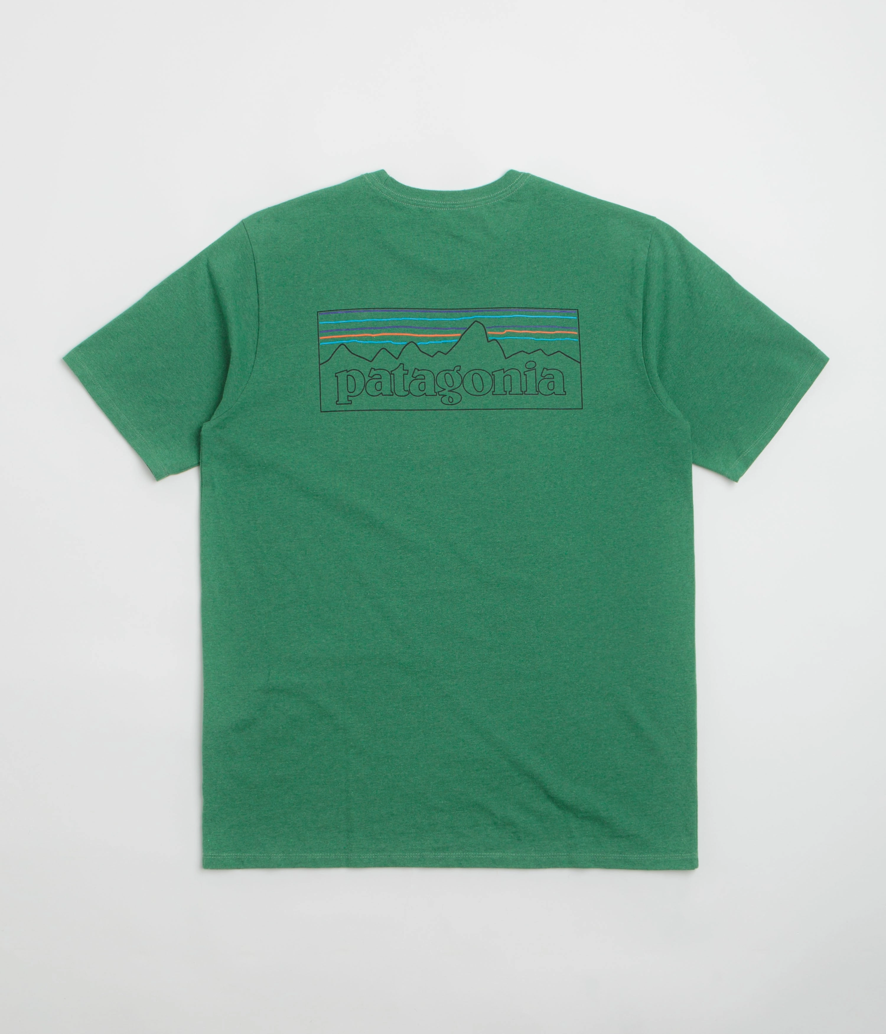 MinimalBranding Patagonia P-6 Logo Responsibili-Tee T-Shirt - P-6 Outline: Heartleaf Green