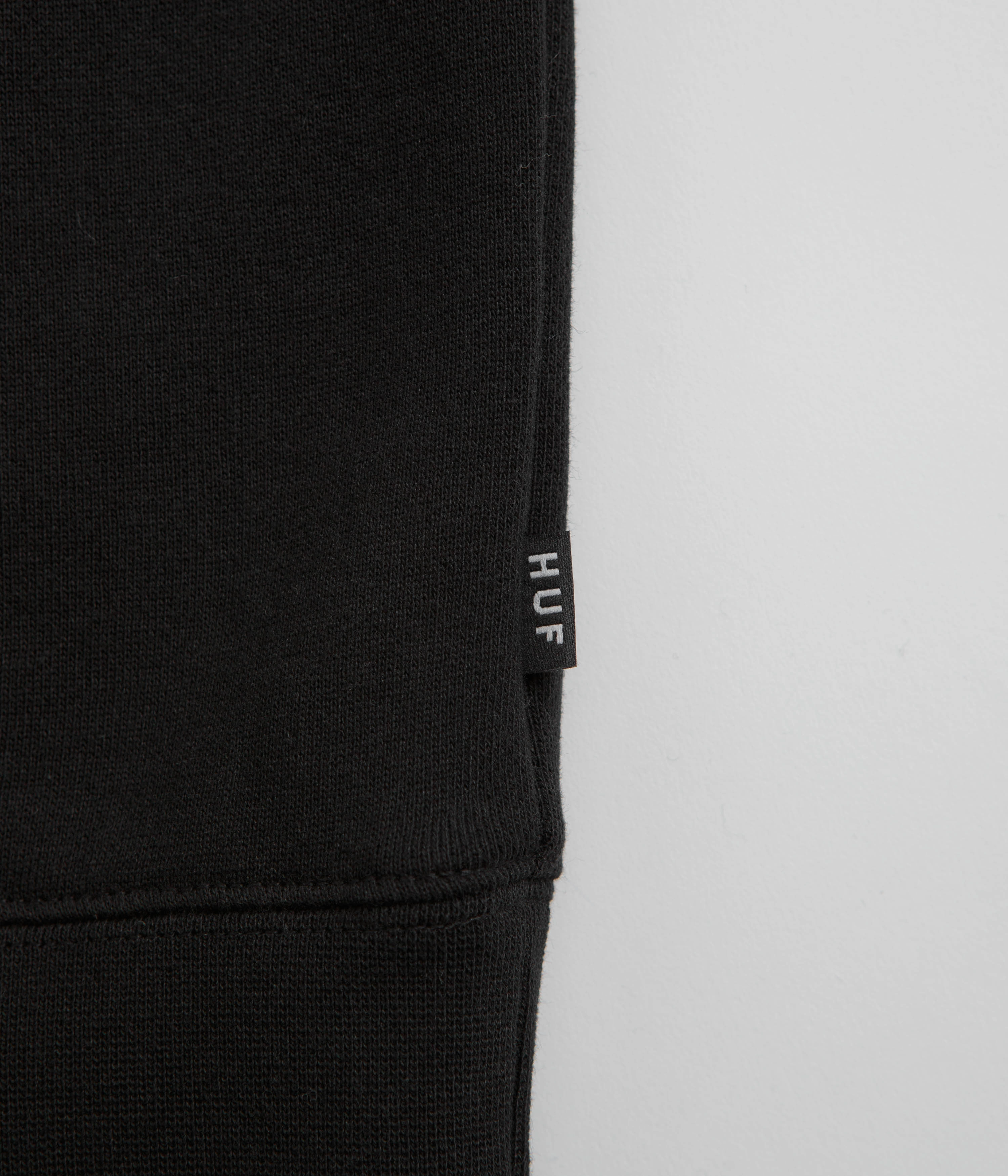 Simple Warmth Tagless Neck Finish HUF All Star Crewneck Sweatshirt - Black