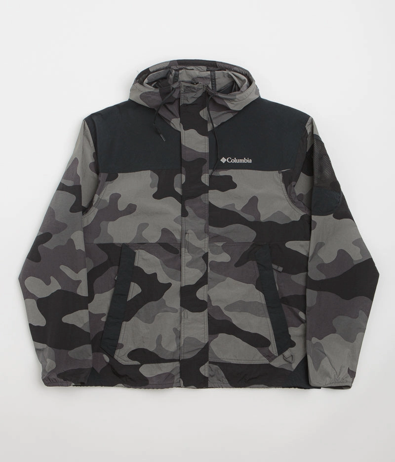 Weatherproof Zipper Closure TemperatureRegulating Columbia Challenger II Novelty Windbreaker Jacket - Black Mod Camo / Black