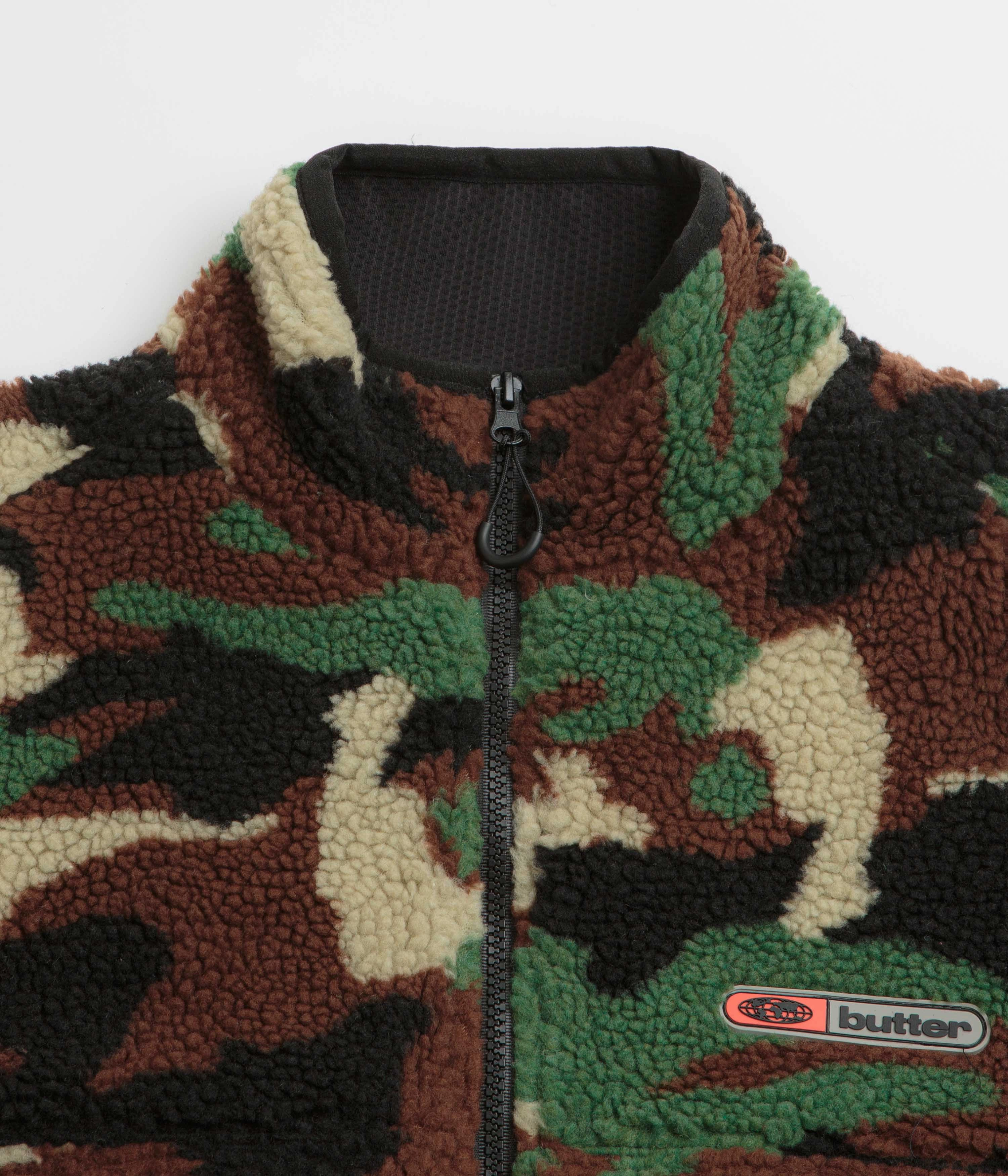 Taped Neckline Rubberized Zippers Butter Goods Camo Sherpa Jacket - Forest Green