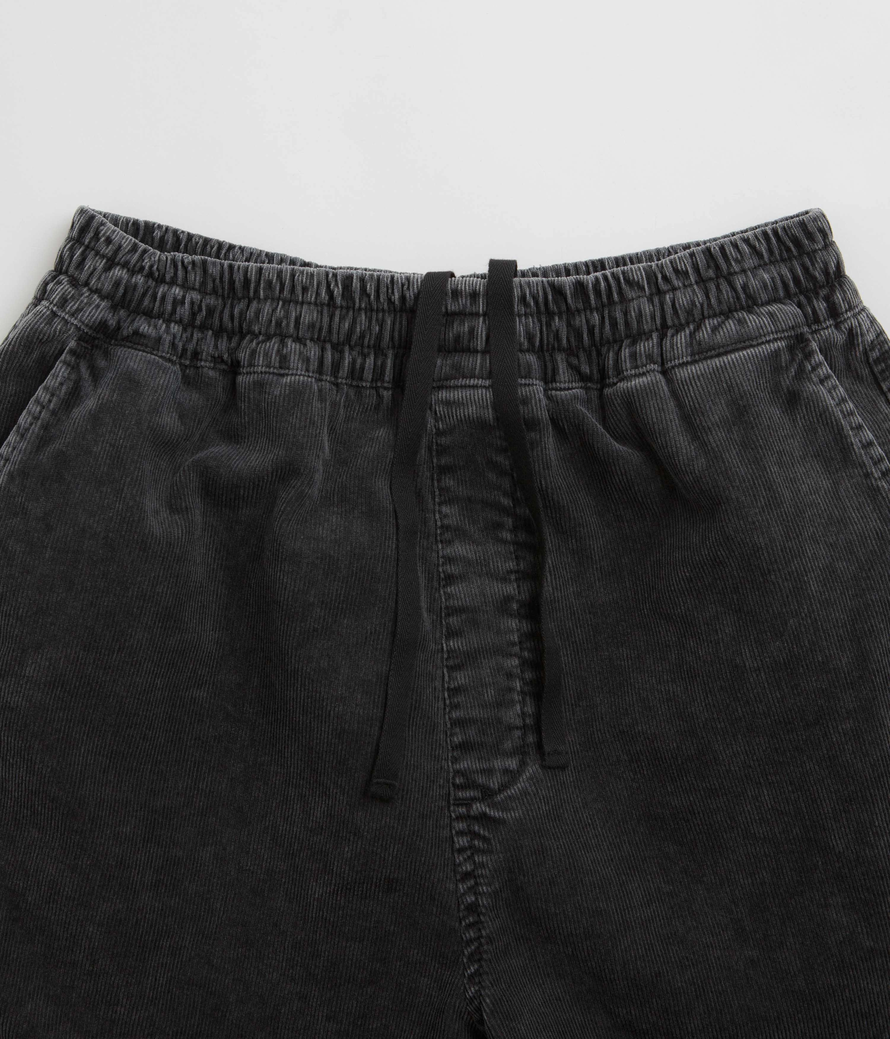 Carhartt Reynold Shorts - Black Athletic Design