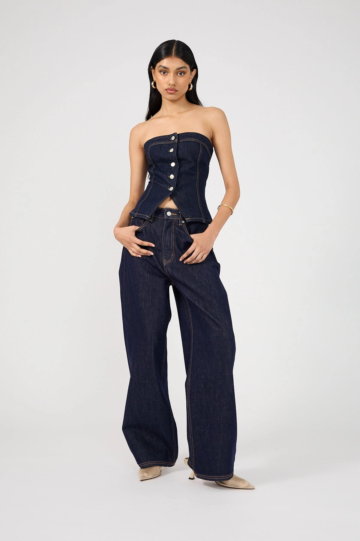 Perfect Stranger Mid Rise 90's Slouch Jean Raw Indigo Everyday Party Look