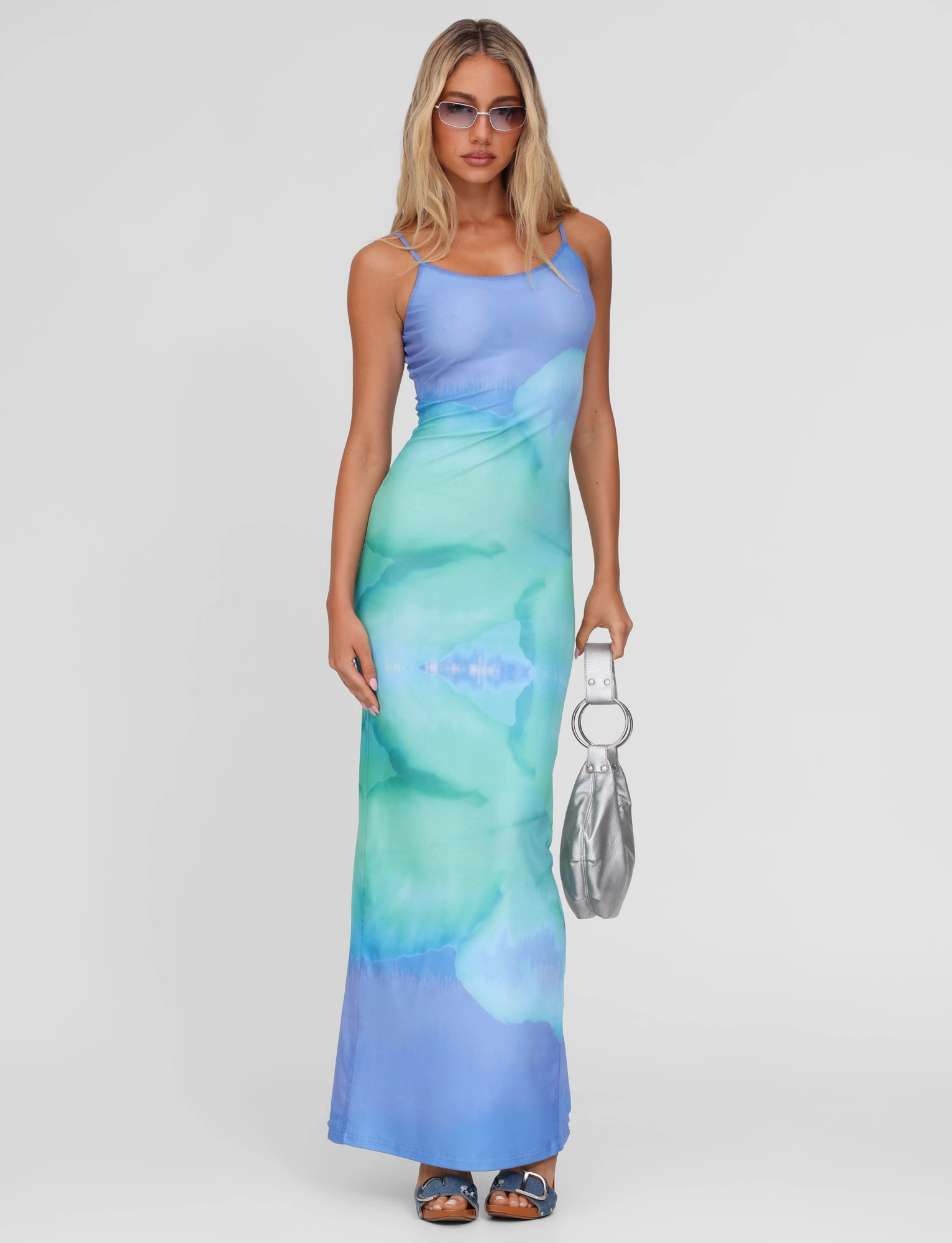 Pure Look Formal Setting ARDON MAXI DRESS - BLUE : MACRO FLORAL : BLUE HIBISCUS