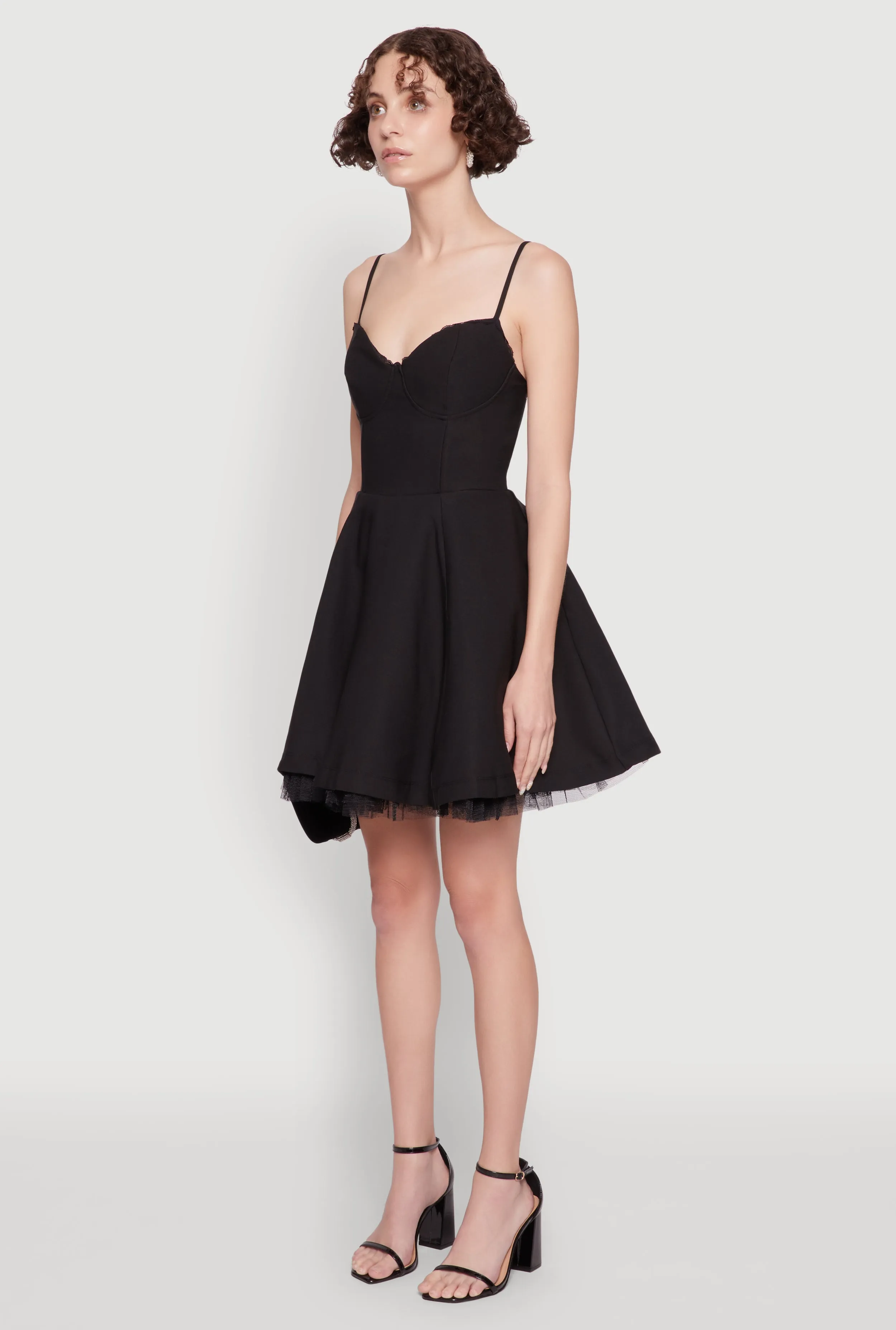 Elegant Tulle Lined Lace Detailed Bustier Skater Dress Casual day-to-night piece