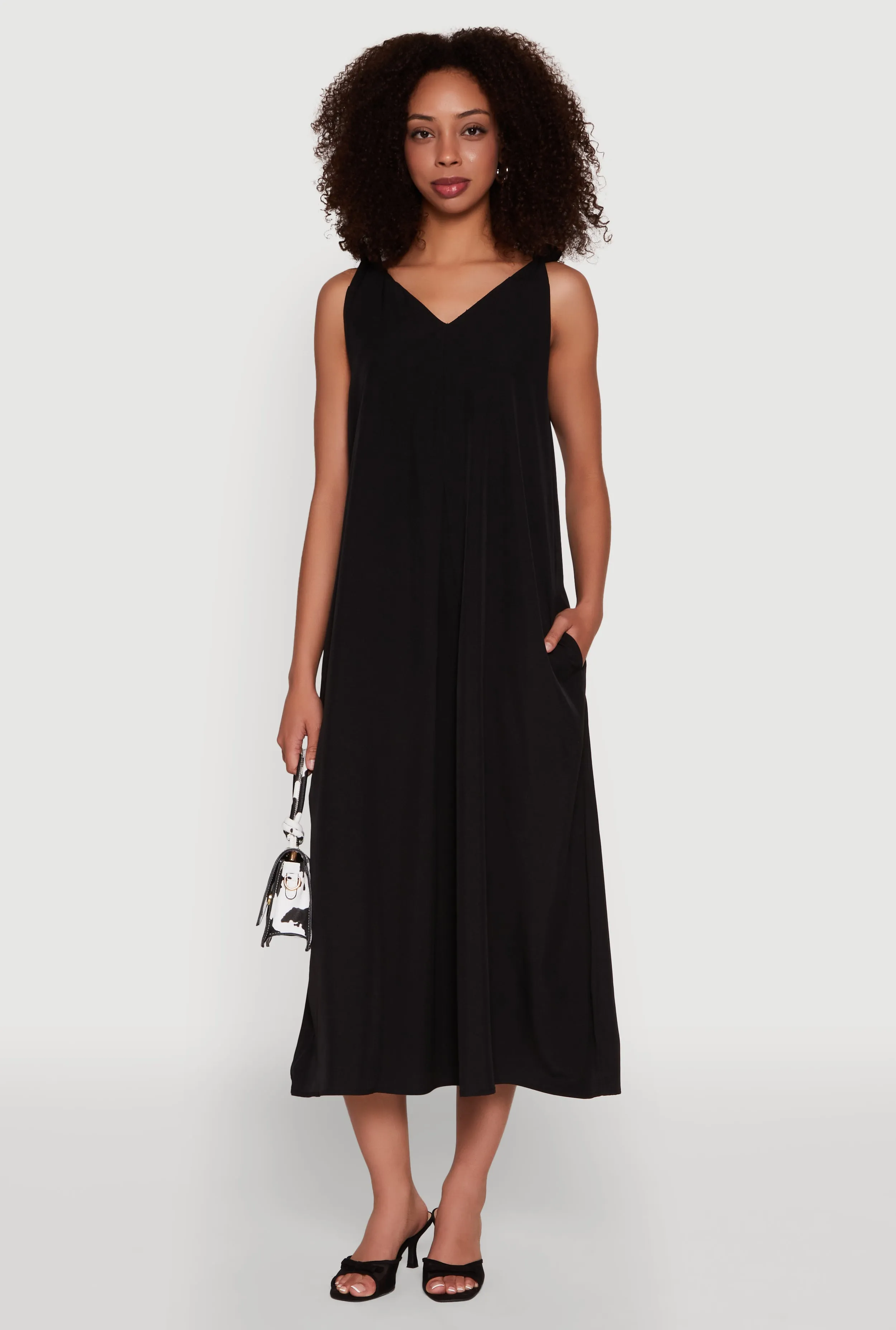 Unique Cut Cozy Fit Chic V-Neck Knot Strap Pleated Detail Sundress for Summer