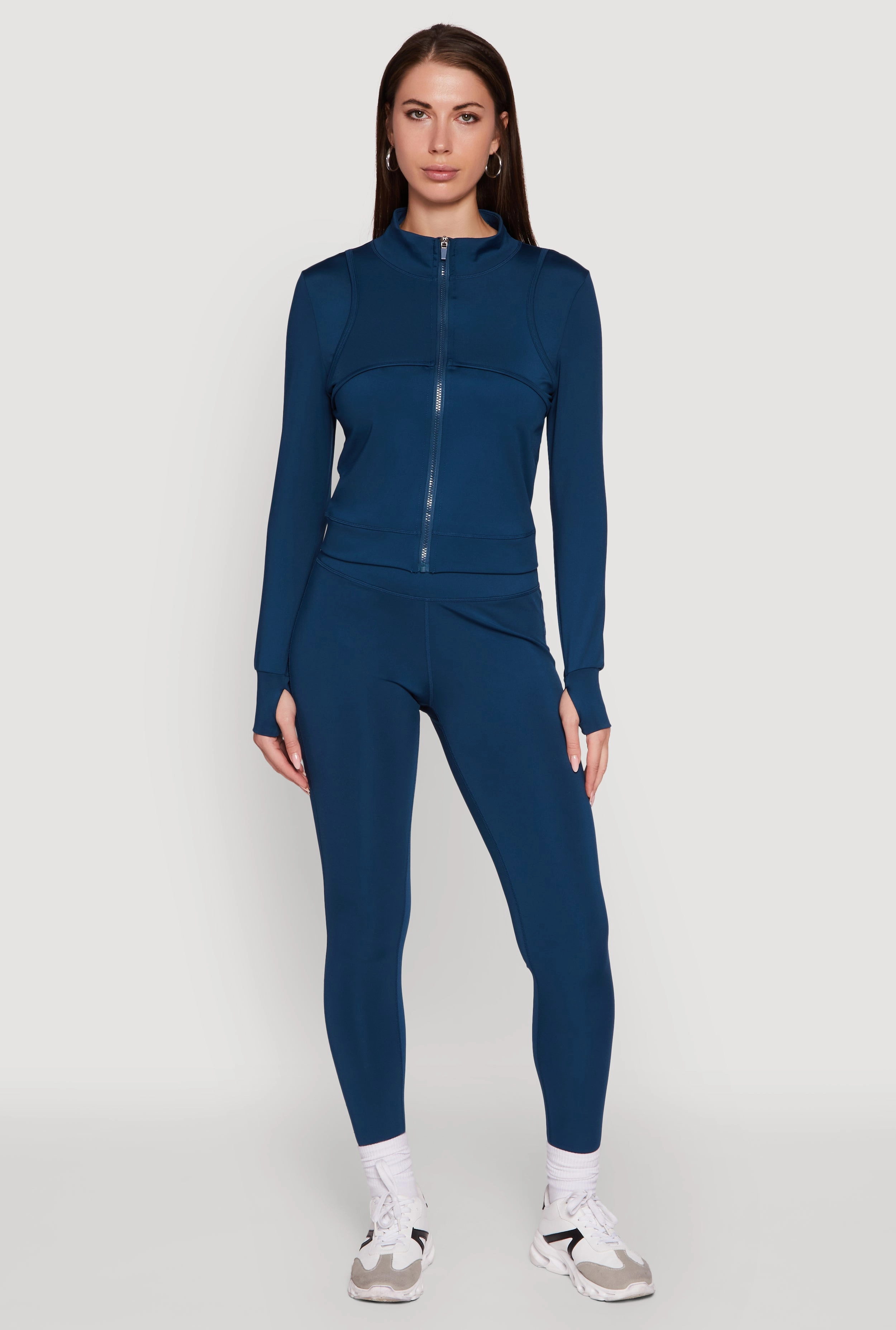 Thermal Retention Layer Mock Neck Long Sleeve Activewear Jacket with Thumb Holes