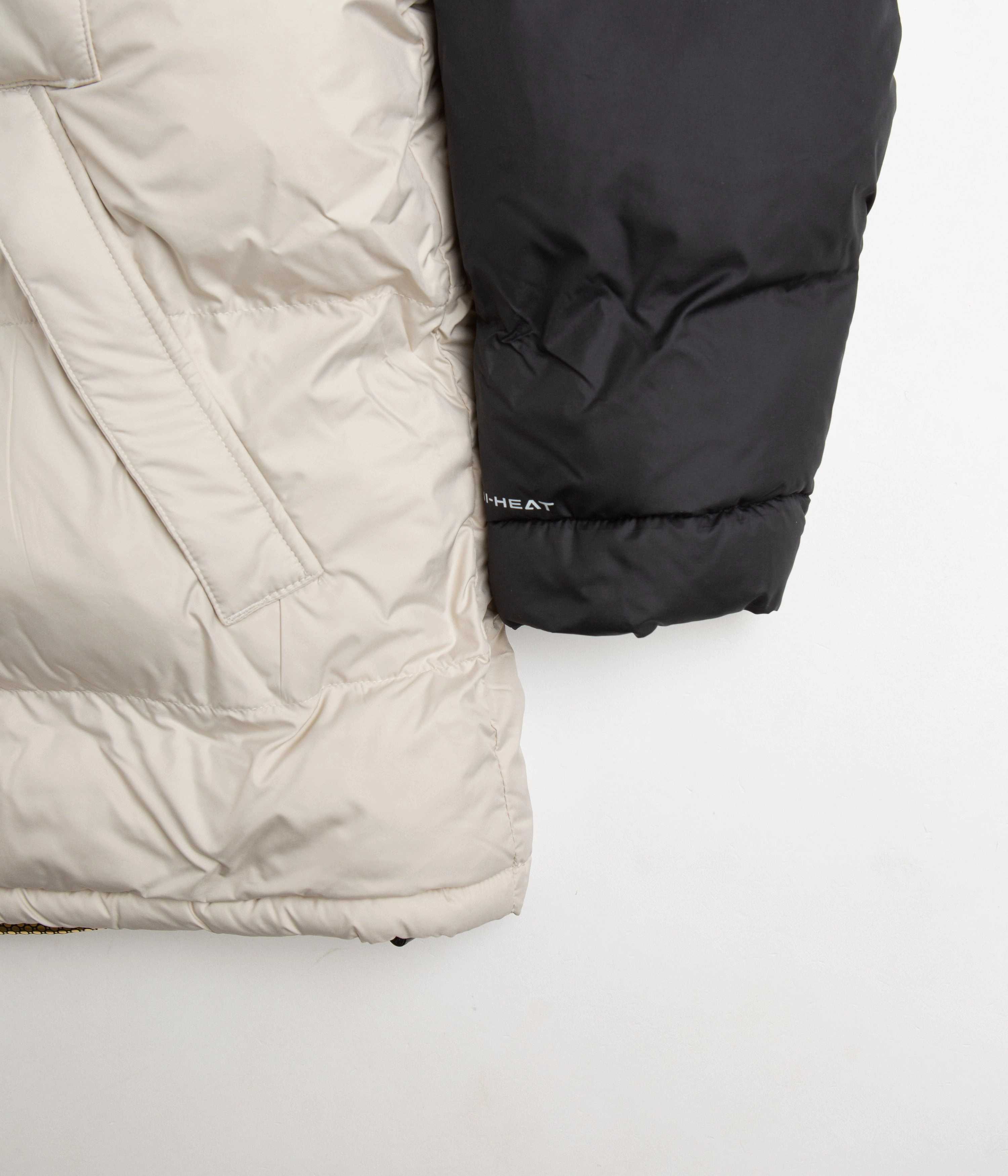 Columbia Ballistic Ridge Oversized Puffer Jacket - Dark Stone / Black Logo Free Style Daily Essential
