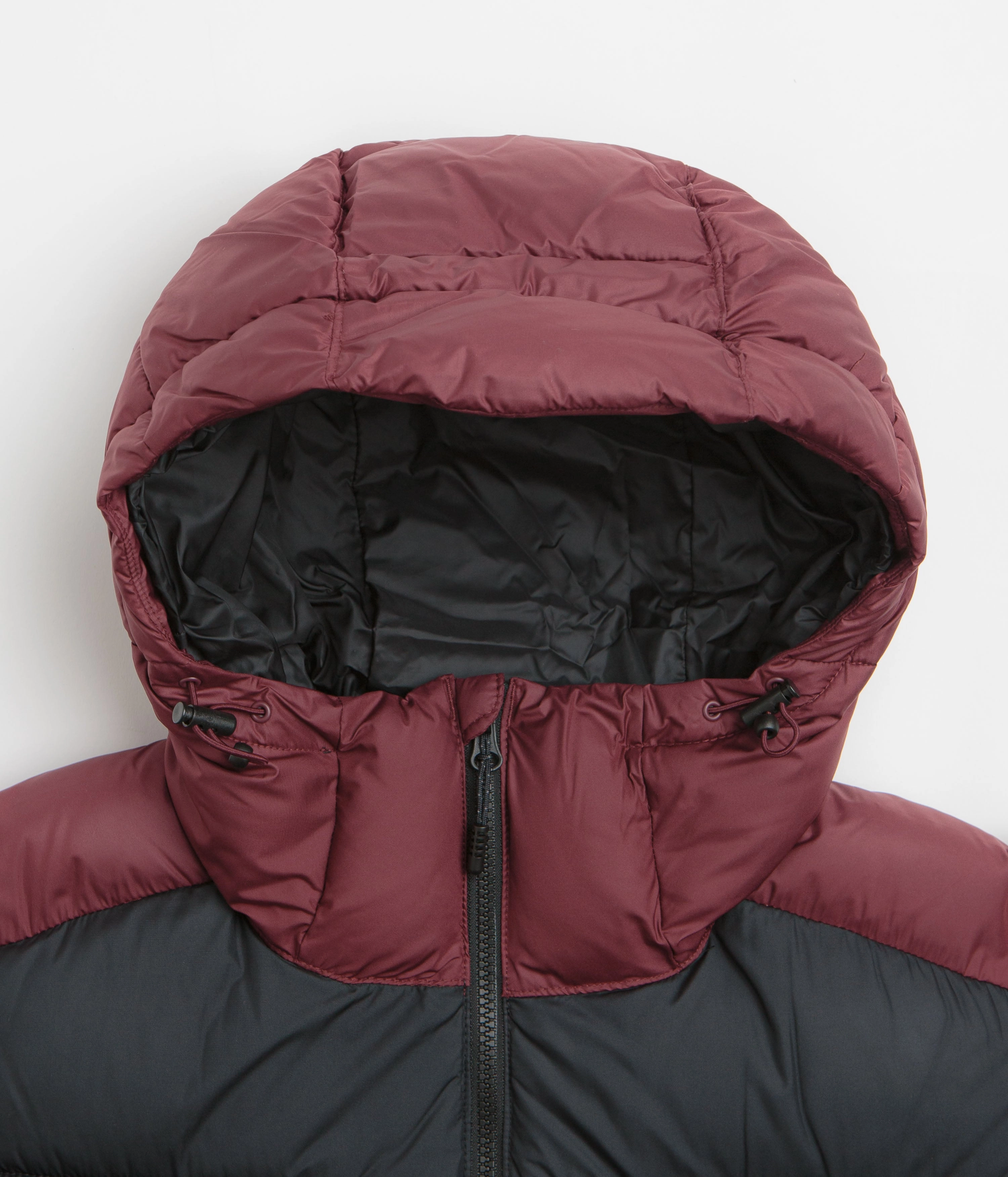 Columbia Pike Lake II Hooded Jacket - Rich Wine / Black Noise Free Movement