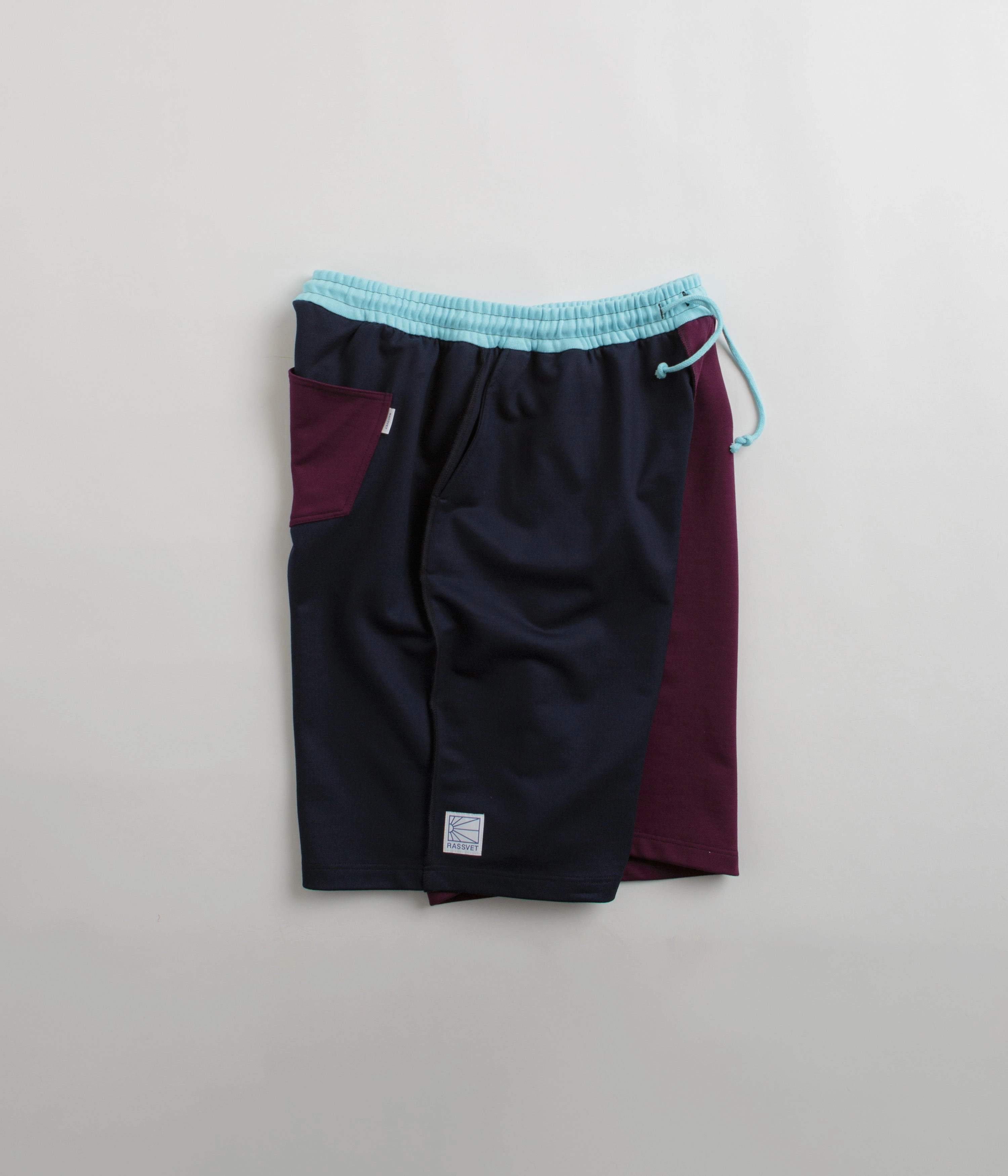 Snag Free Zipper Rassvet Mix Sweat Shorts - Navy