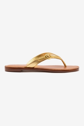 Beach Walk Sun Glow Mary Kate Flat Sandal In Gold Metallic Leather