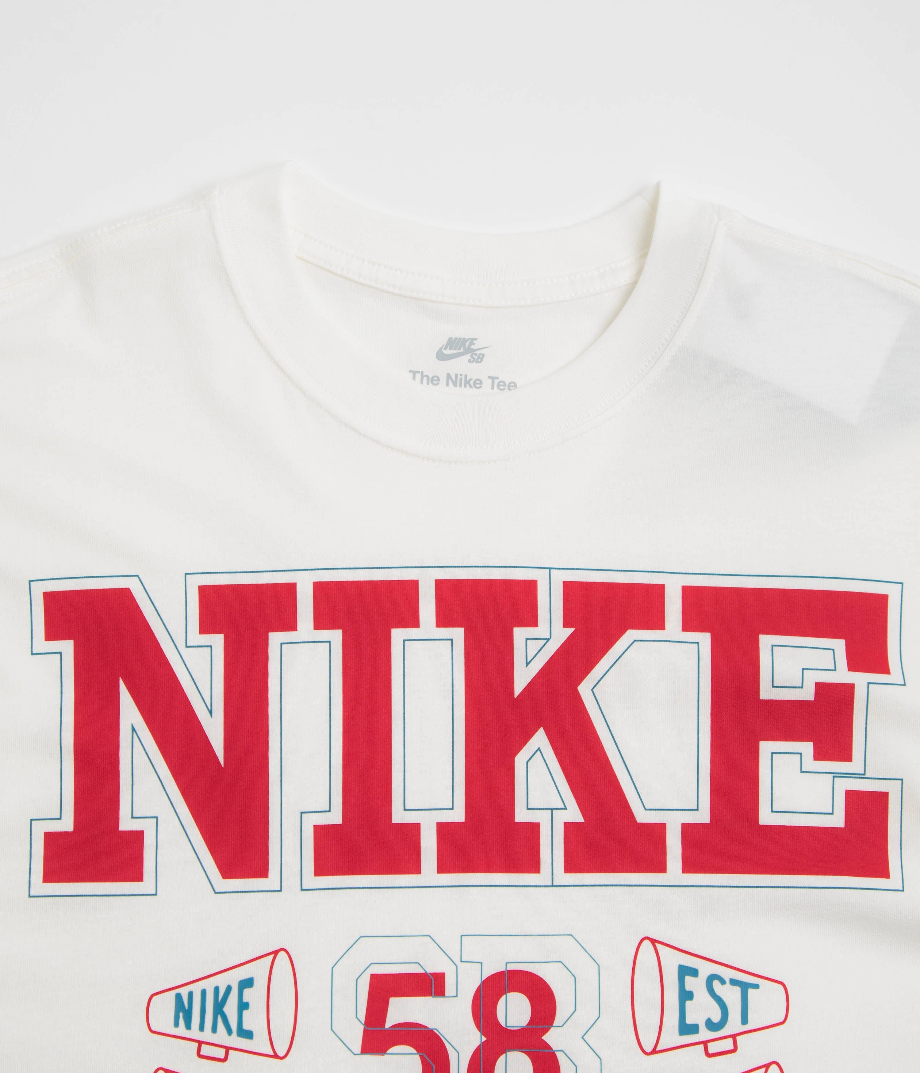 Everyday Casual Nike SB Athletics T-Shirt - Sail