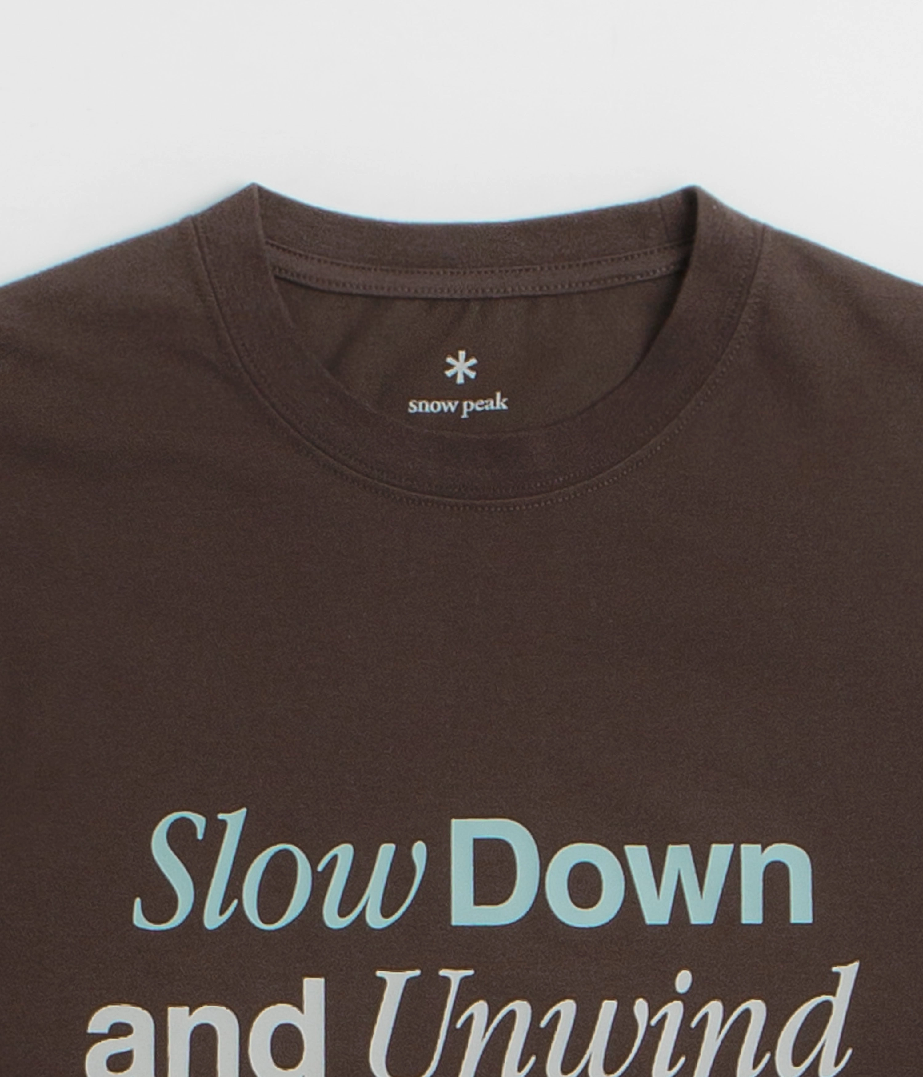Snow Peak Relaxation T-Shirt - Dark Brown Relaxed Vibes Loose fitting comfort