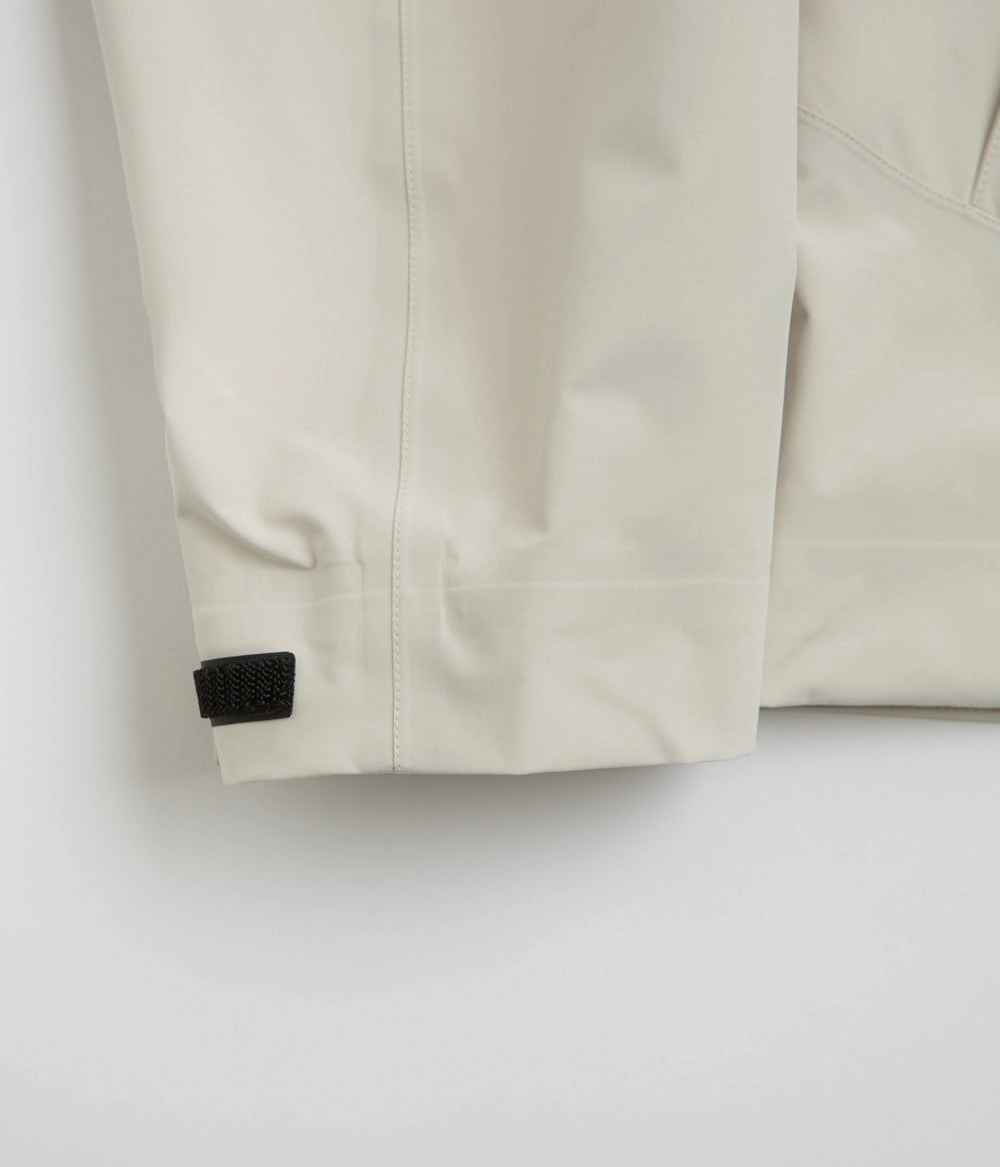 Norse Projects 3L Waterproof Stand Collar Jacket - Kit White Zip Pockets