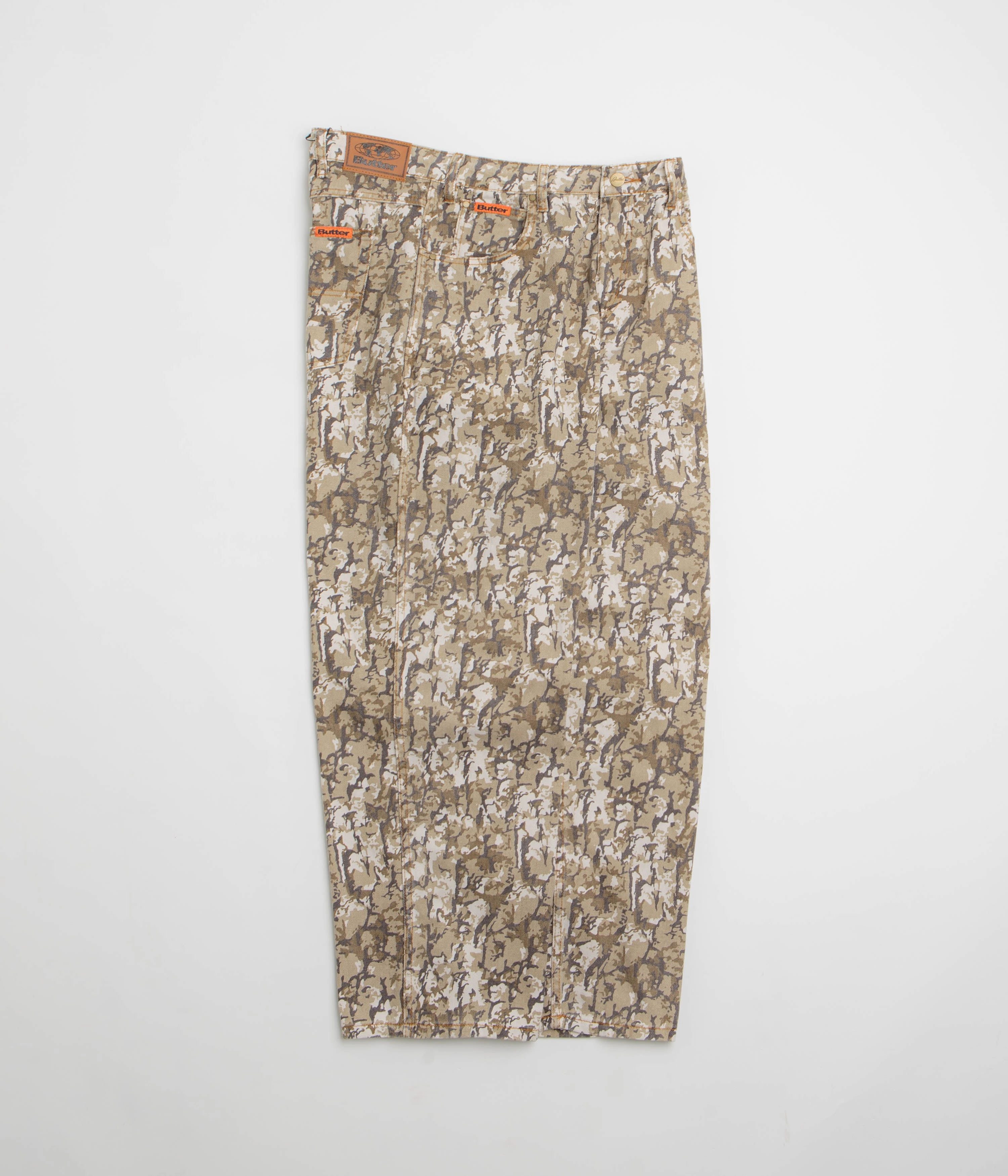 Effortless Look Butter Goods Bark Camo Jeans - Tan