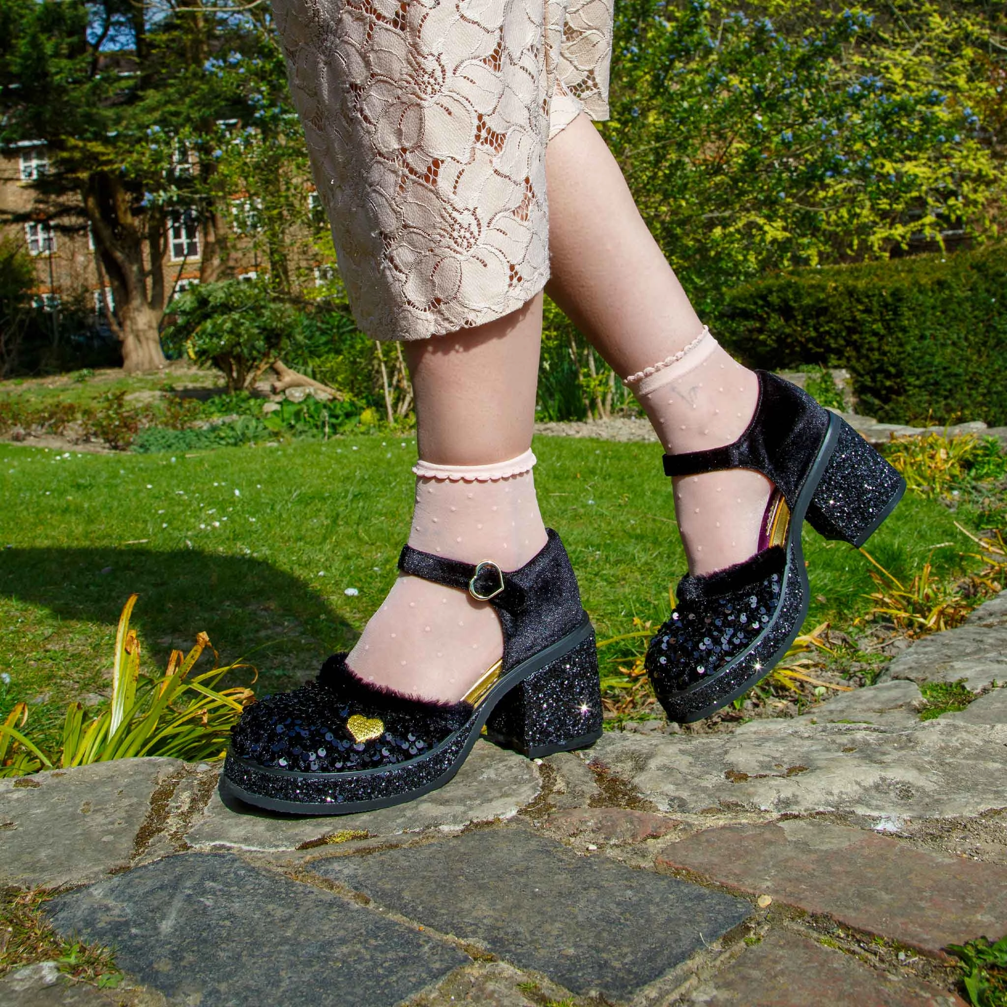 Cosy Night City Ready Classic Footwear