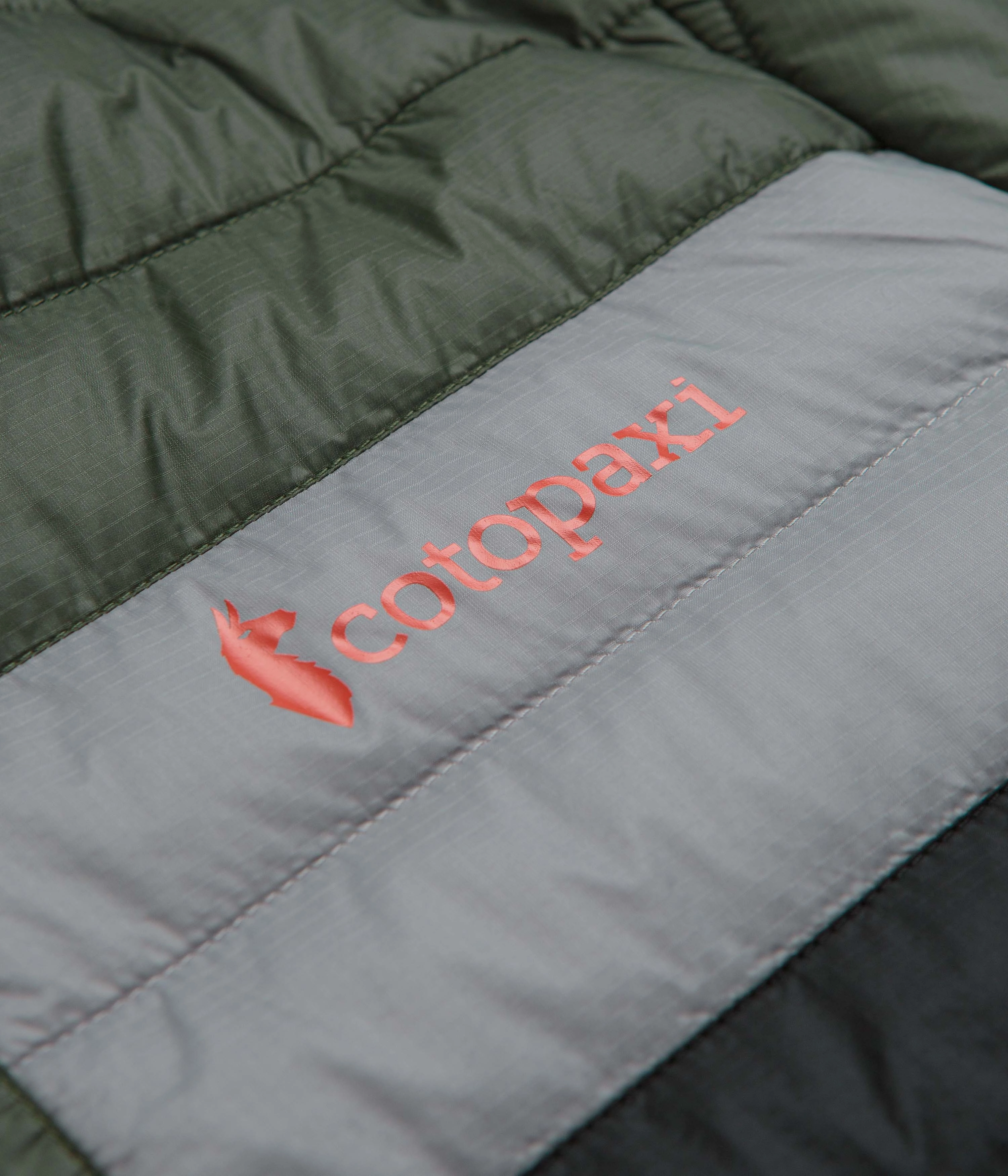 Cotopaxi Capa Insulated Hooded Jacket - Fatigue / Black Advanced Wickability System Eco Friendly Fabric