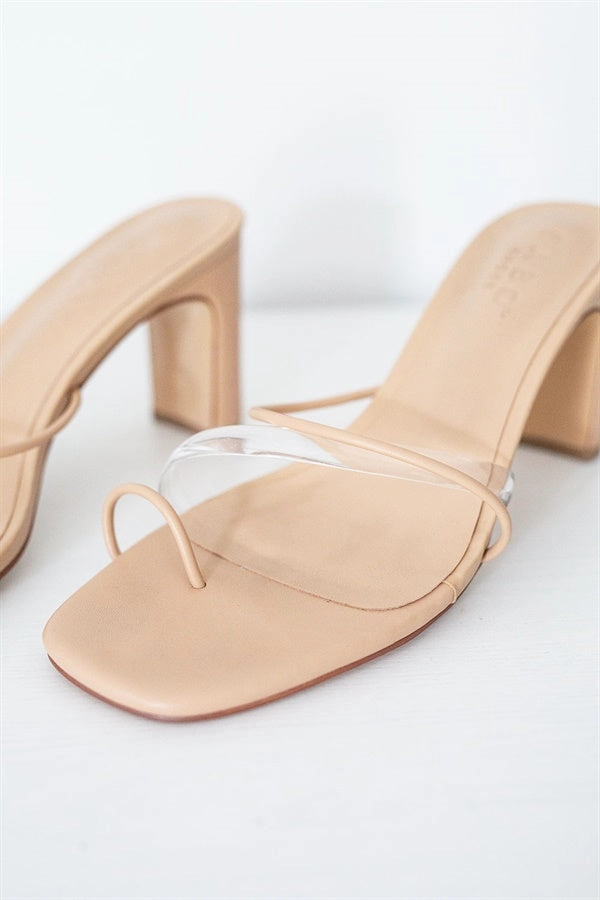 portable Strappy Rafaela Heels - Tan