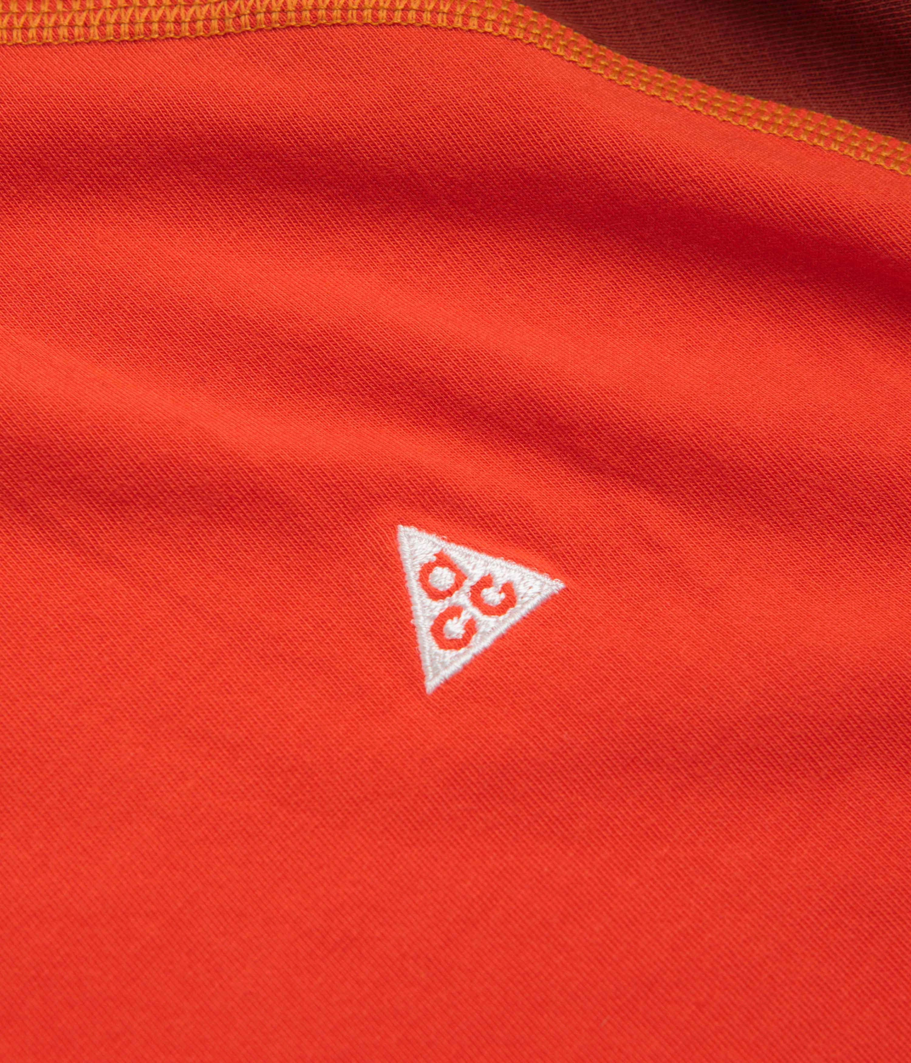 Nike ACG Goat Rocks T-Shirt - Picante Red / Cinnamon / Summit White in demand
