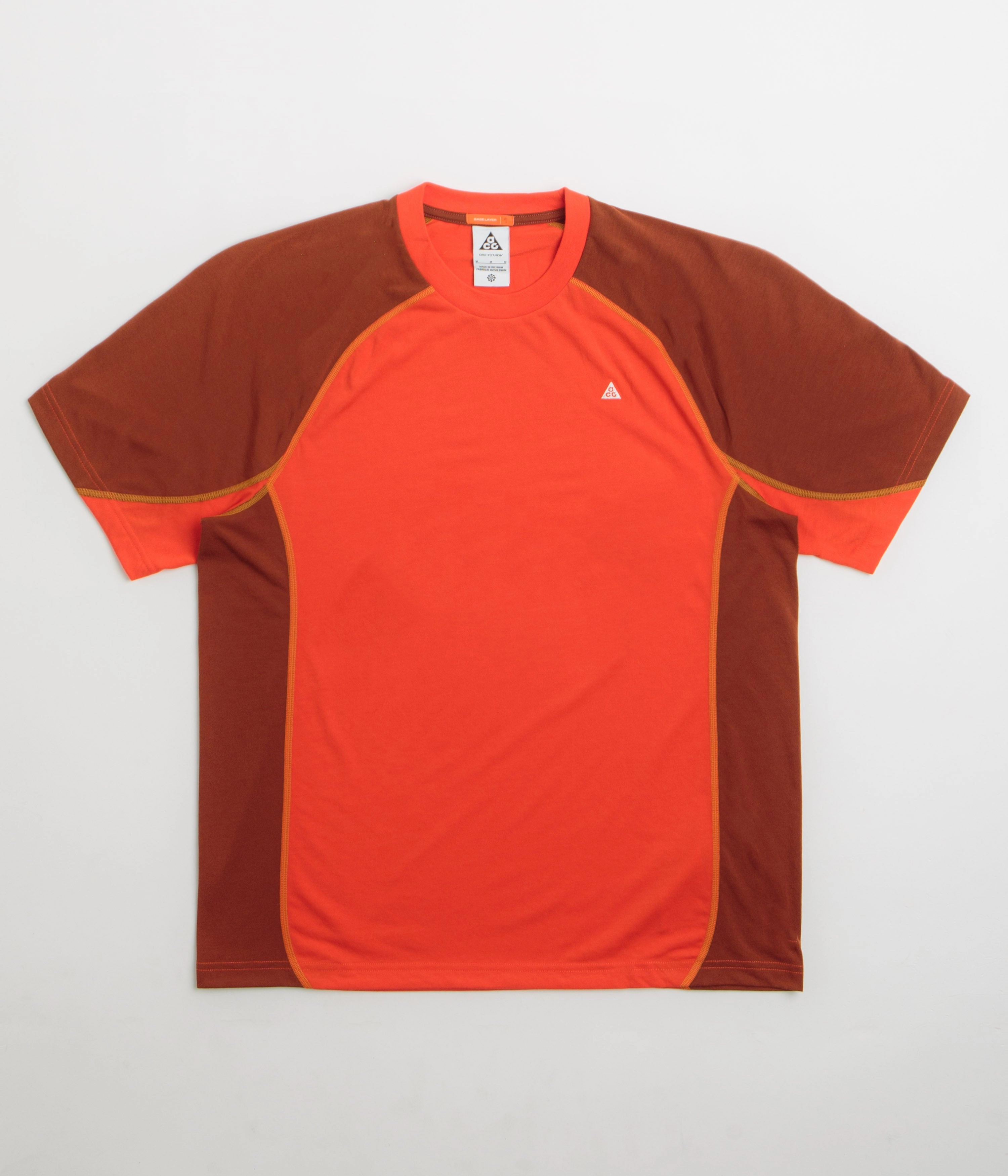 Seasonal Trend Nike ACG Goat Rocks T-Shirt - Picante Red / Cinnamon / Summit White