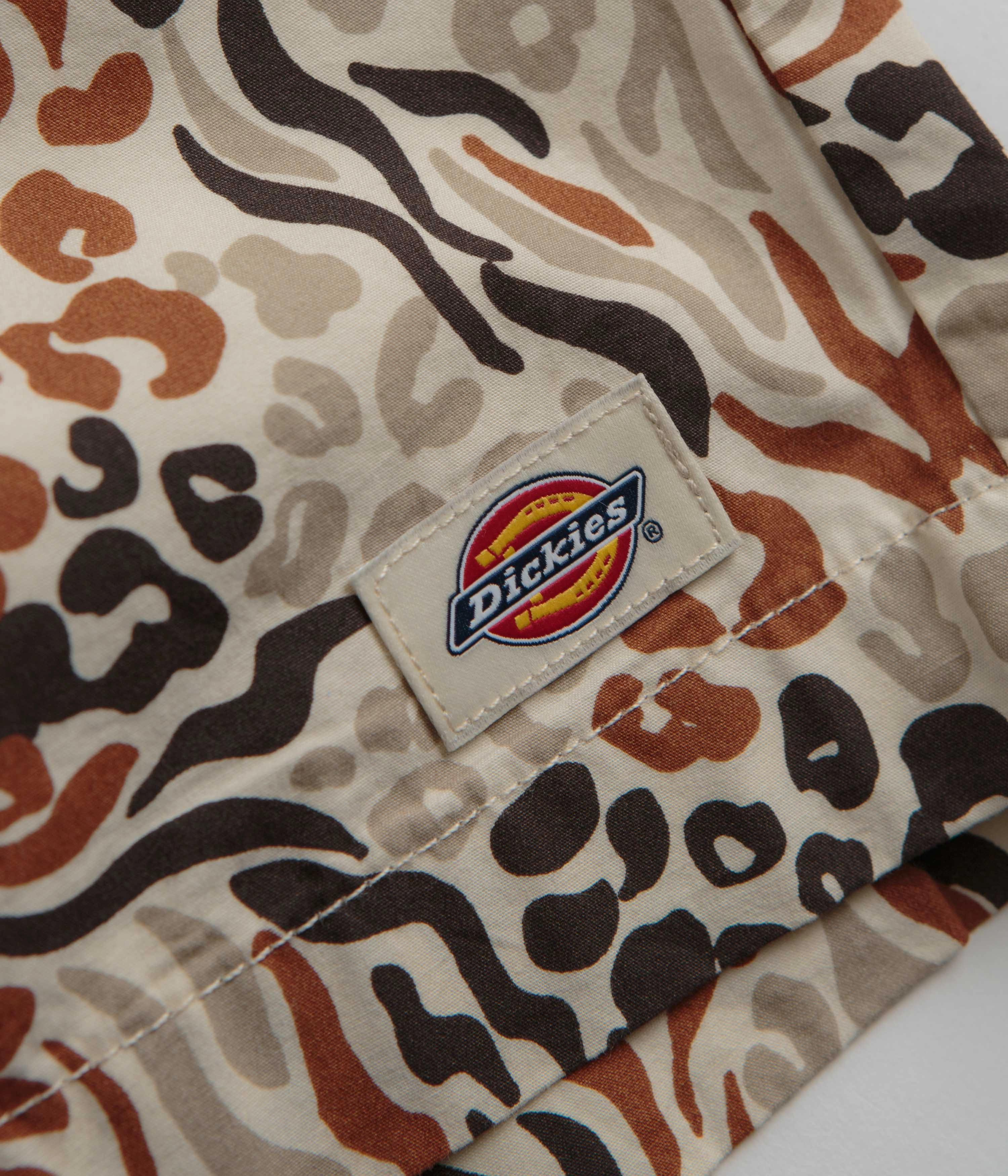 Sleek Waist Dickies Saltville Shorts - White Camo Print