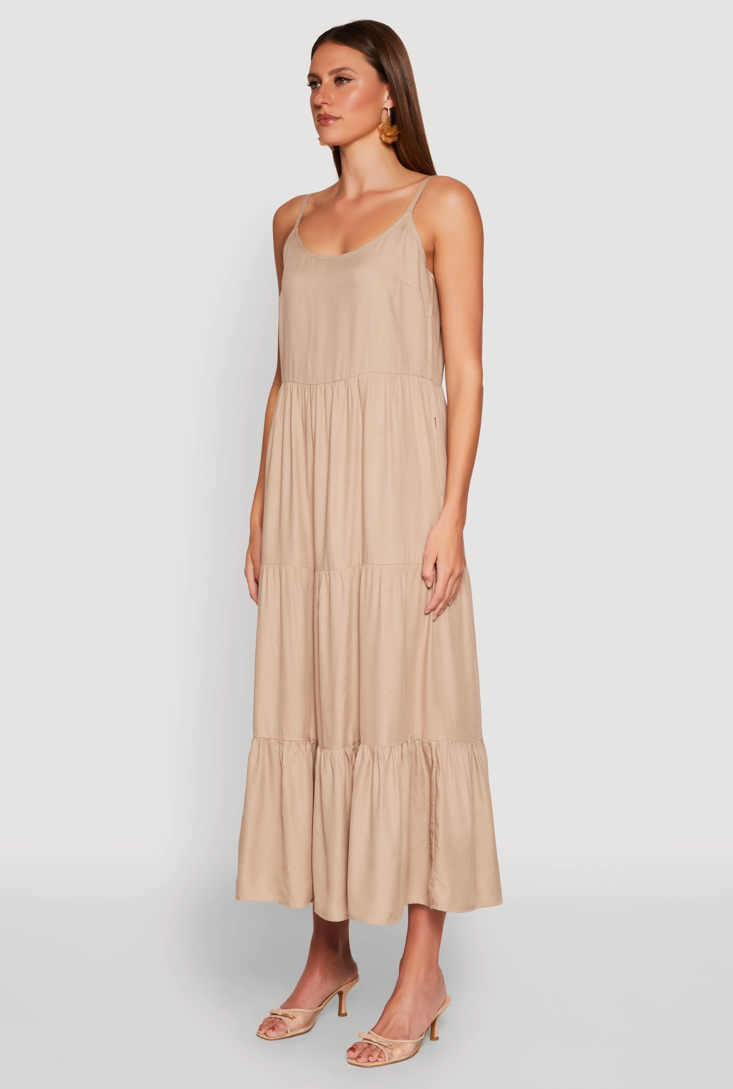 Smart and Sleek Scoop Neck Tiered Maxi Dress