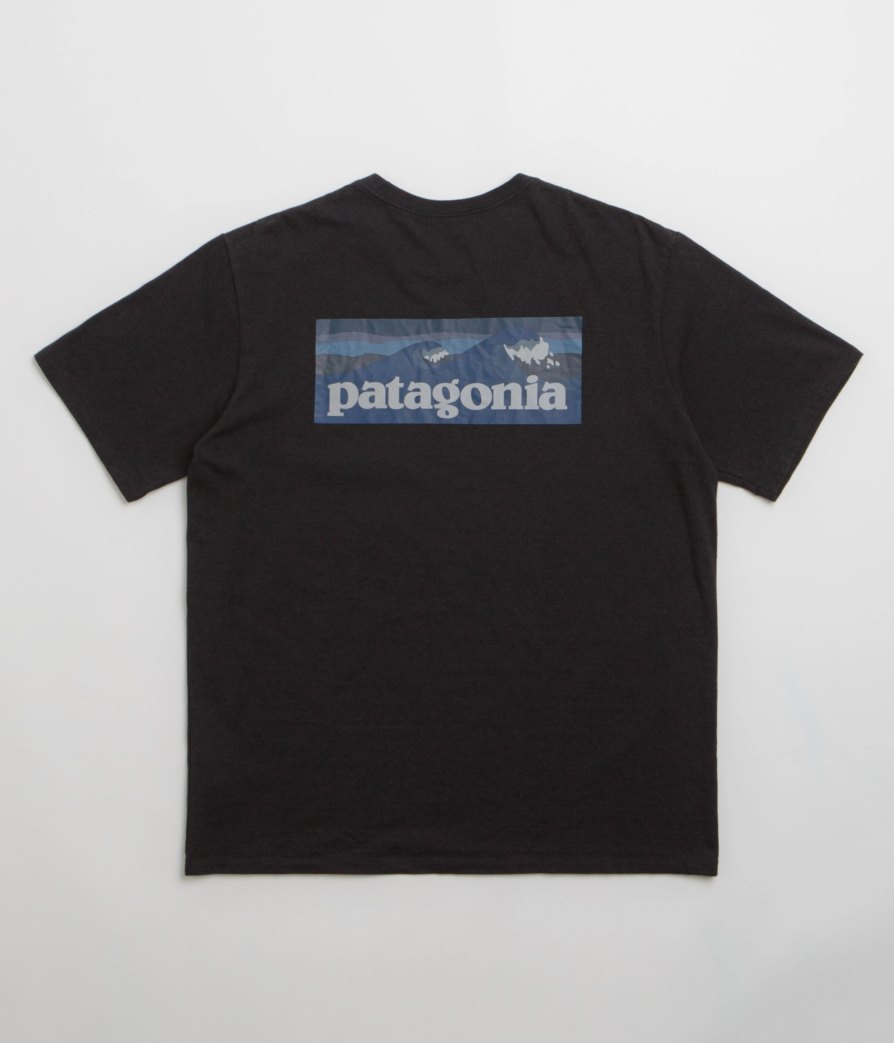 Patagonia Boardshort Logo Pocket Responsibili-Tee T-Shirt - Ink Black All-day Comfort