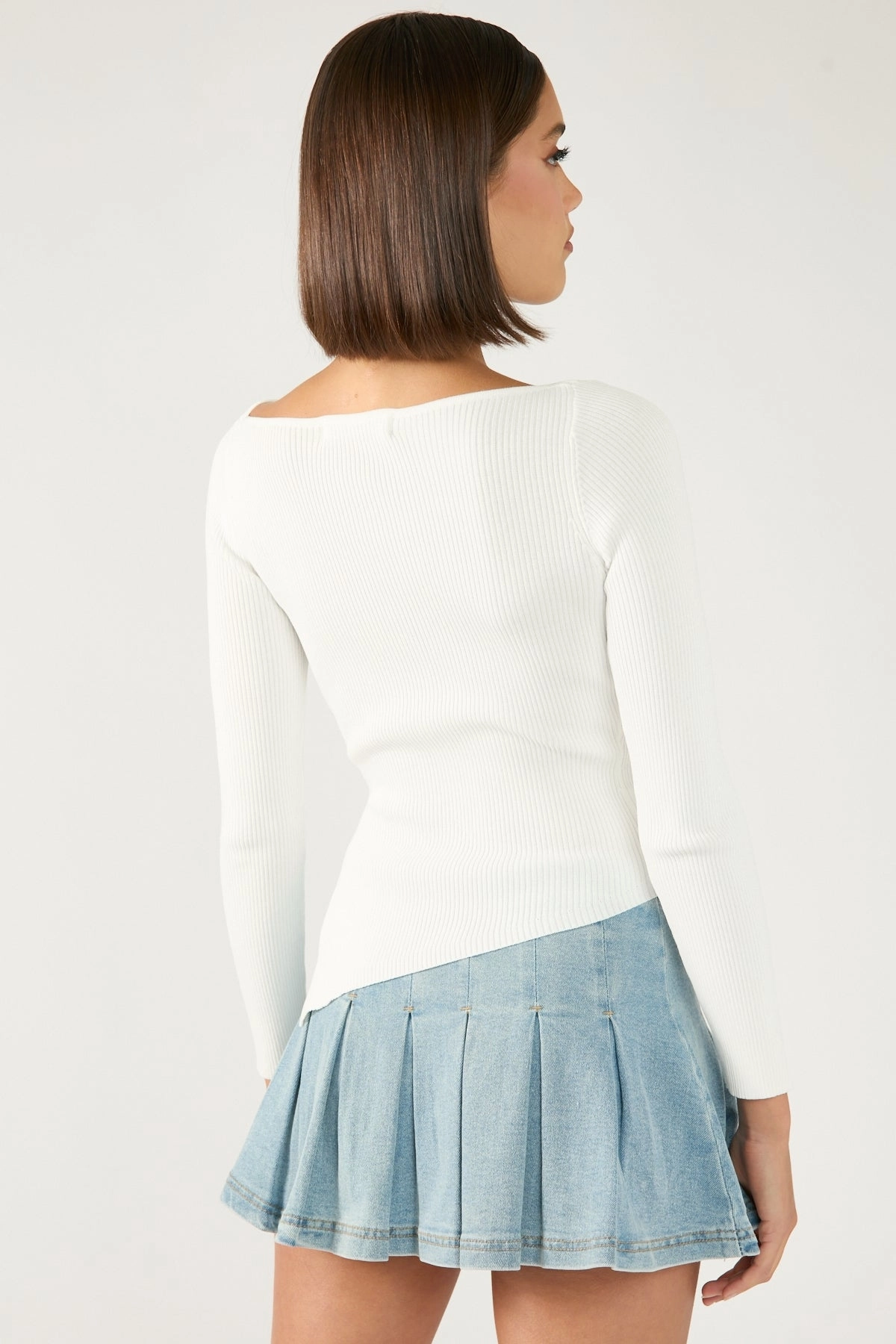 Perfect Stranger Georgie Pleated Denim Mini Skirt Light Blue Denim Outfit Game understated look