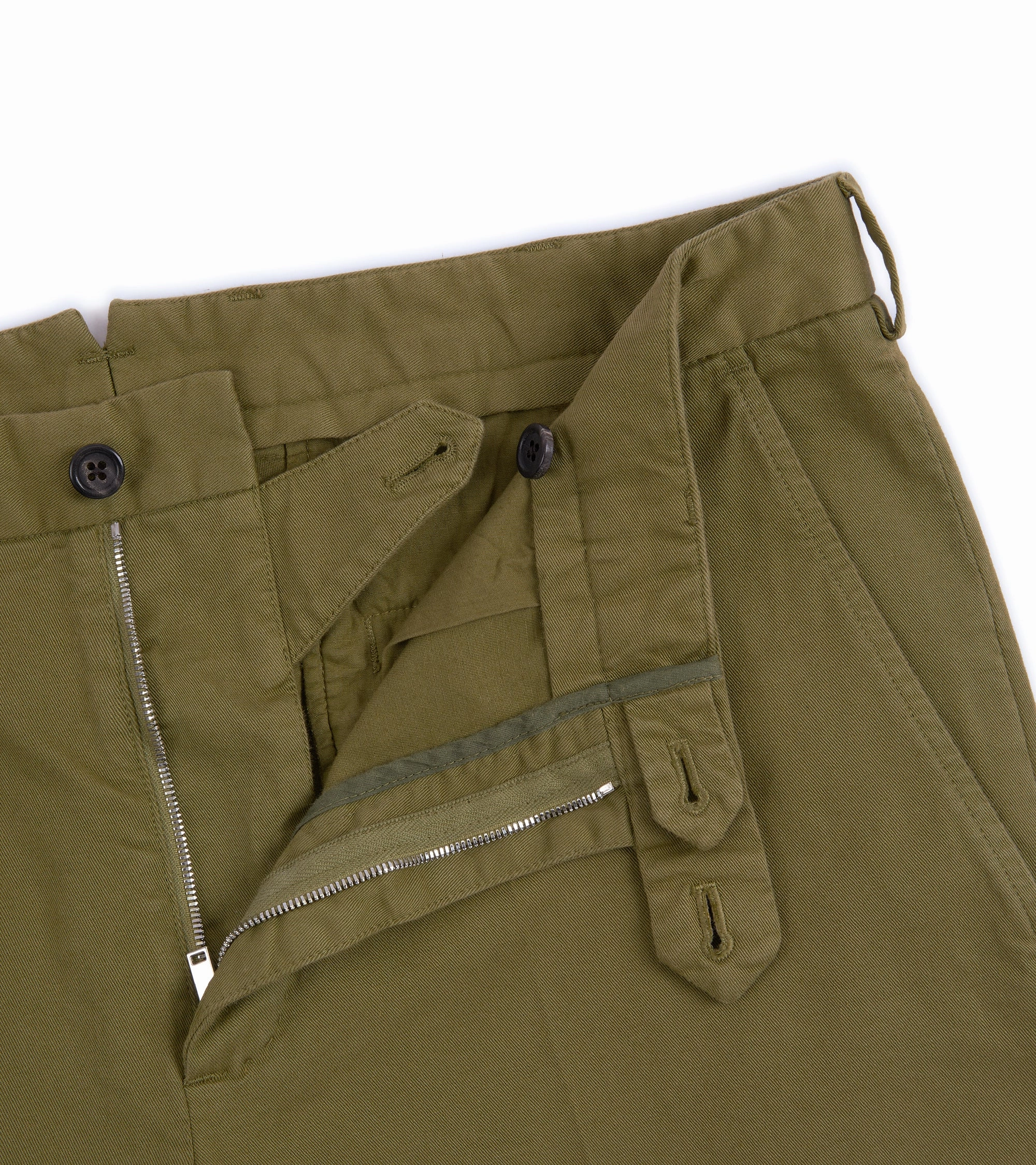 High Mobility Cozy and Relaxed Trunk Welbeck Flat Front Cotton Trousers: Moss Green