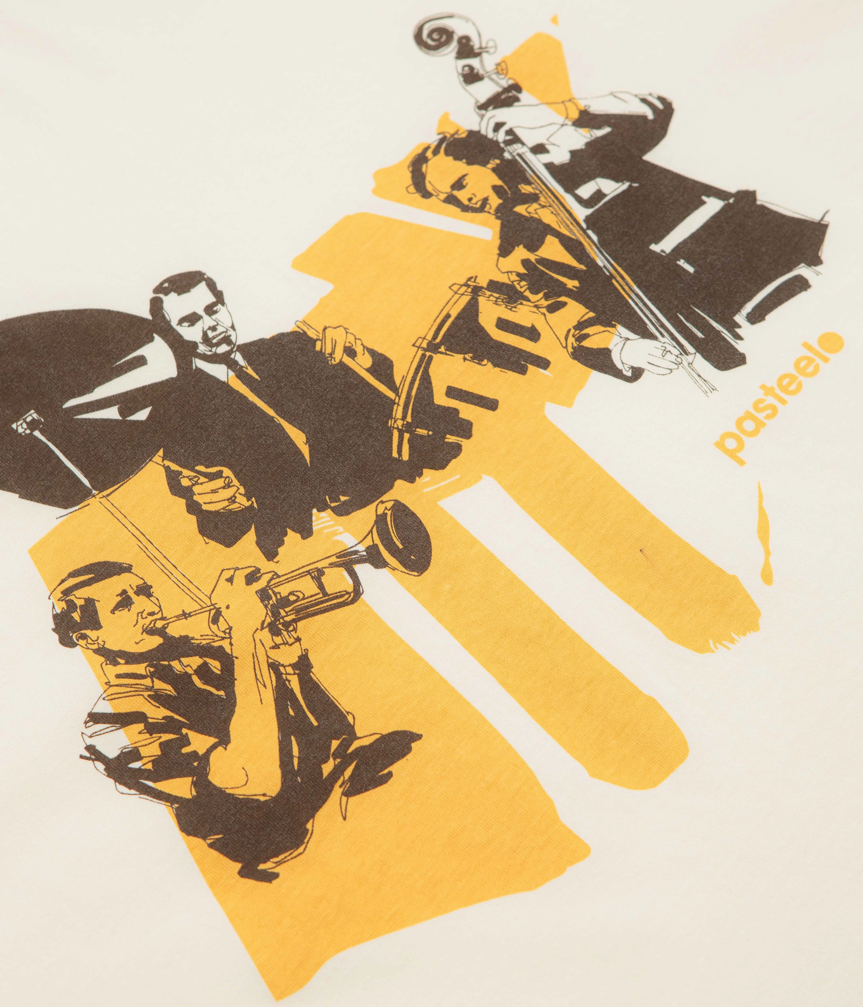 Pasteelo Jazz Cats T-Shirt - Cream vacation wear Soft Layer