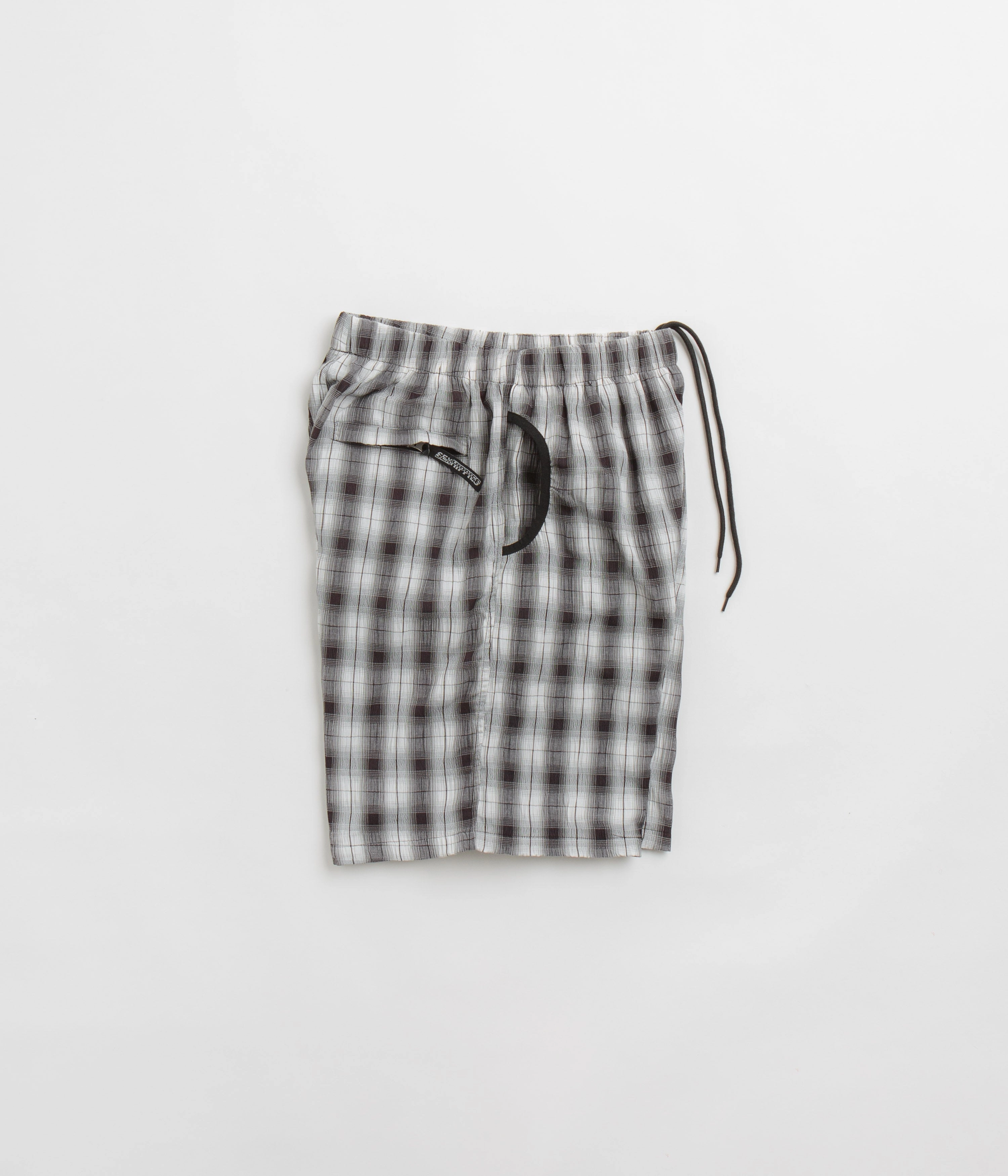 Low Bulk Waistband Flexible Design Sexhippies Seersucker Plaid Shorts - Black / White