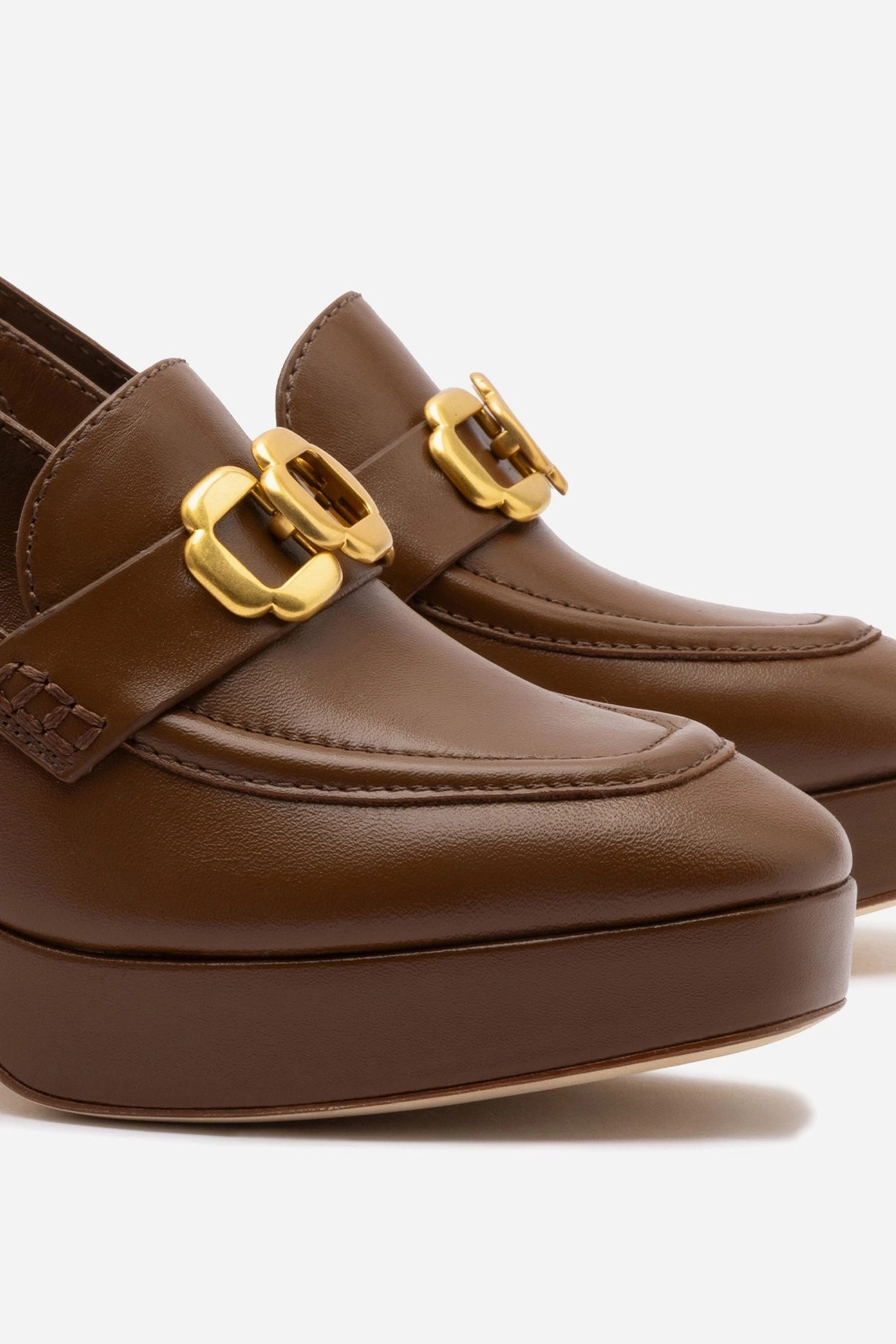 Supportive Fit Even Step Harrington Loafer Low In Burnt Umber Leather