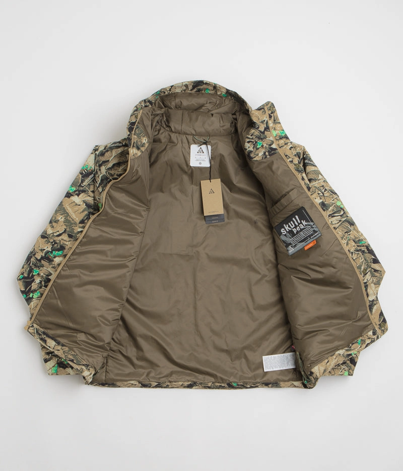 Thermal Insulated Nike ACG Skull Peak Full Zip Jacket - Parachute Beige / Summit White