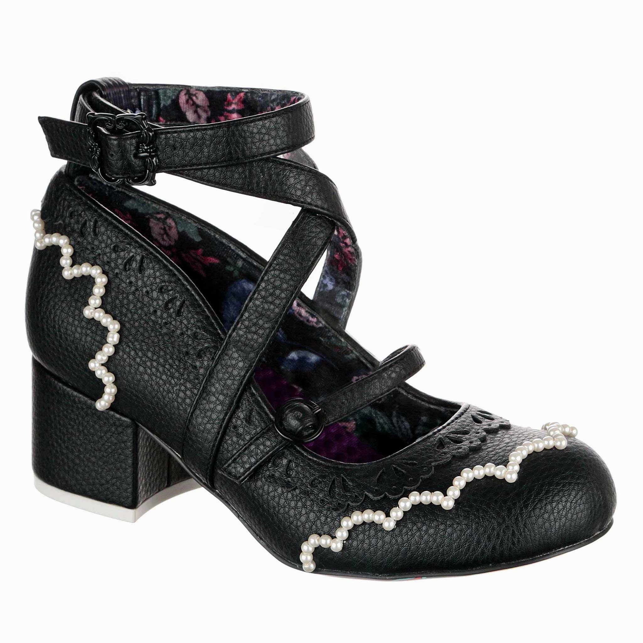 Smooth Style Winter Lace