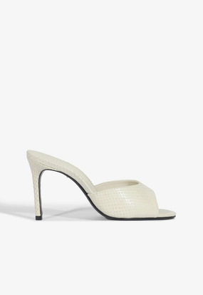 Cloe Sandal Glow Up Vogue Inspired
