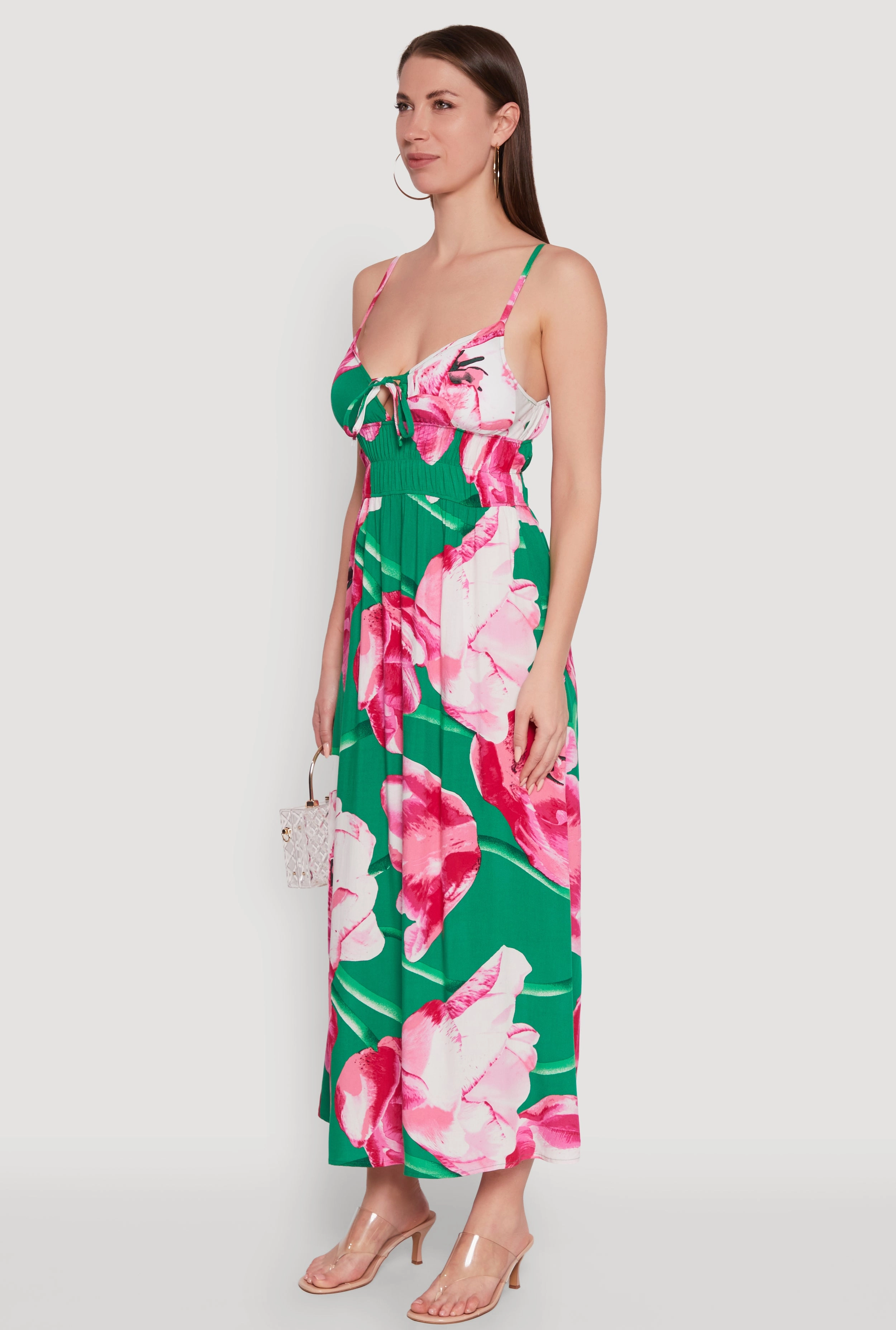 Floral Sleeveless Sundress with Tie Front and Sweetheart Neckline Timeless fitted silhouette Flattering and Chic
