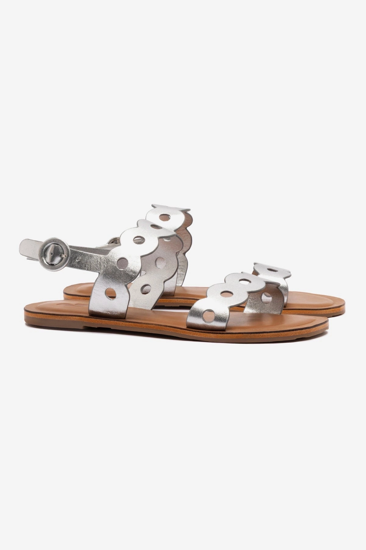 Florence Flat Sandal In Silver Metallic Leather Modern Design Adjustable Sole