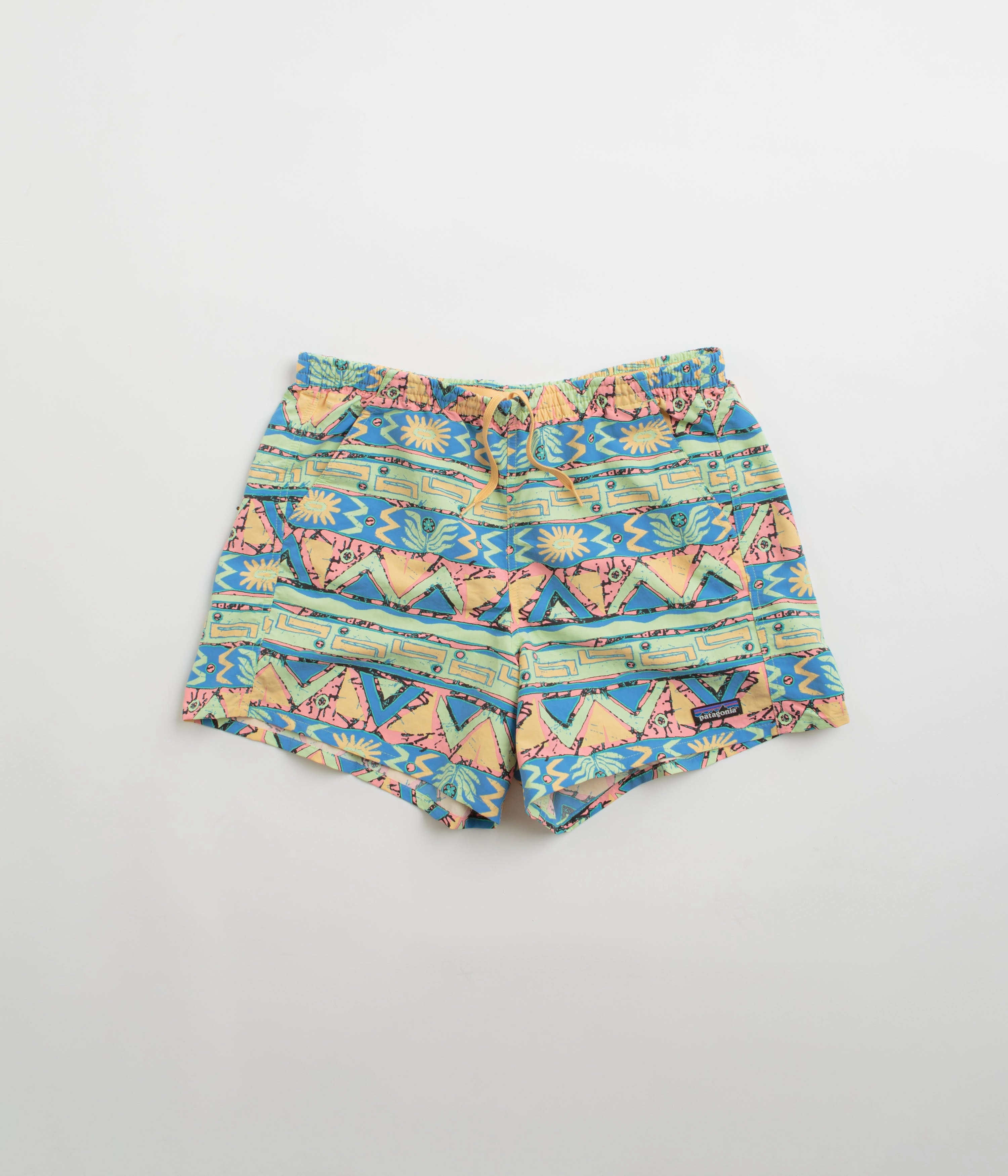 Sustainable Manufacturing On-the-Go Shorts Patagonia Womens Baggies 5" Shorts - High Hopes Geo: Salamander Green