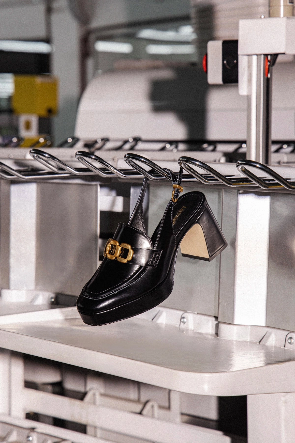 Step Even Wood Path Harrington Loafer Low In Black Box Leather