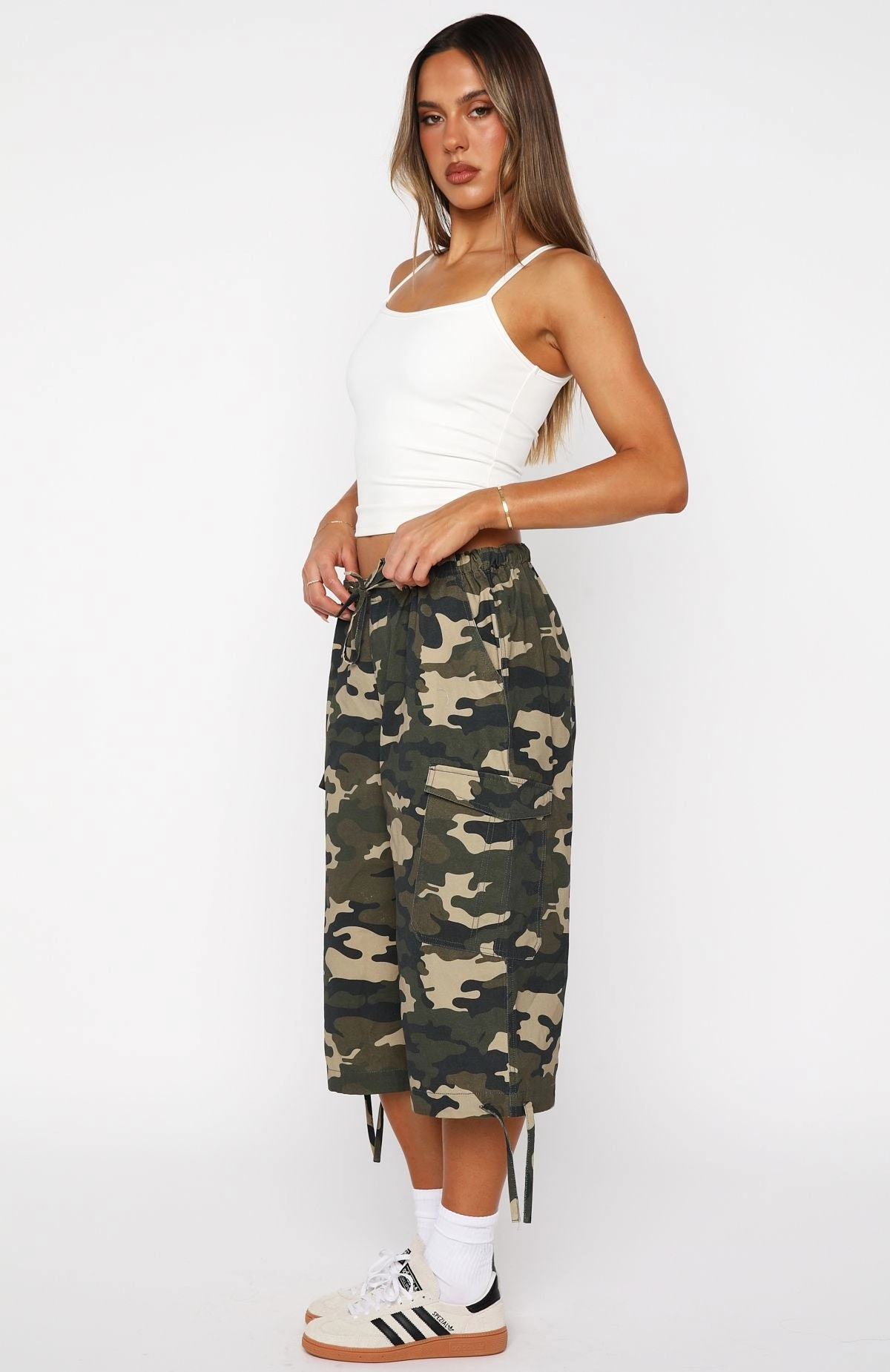 tall sizing Hidden Waterfalls Cargo Shorts Camo Print
