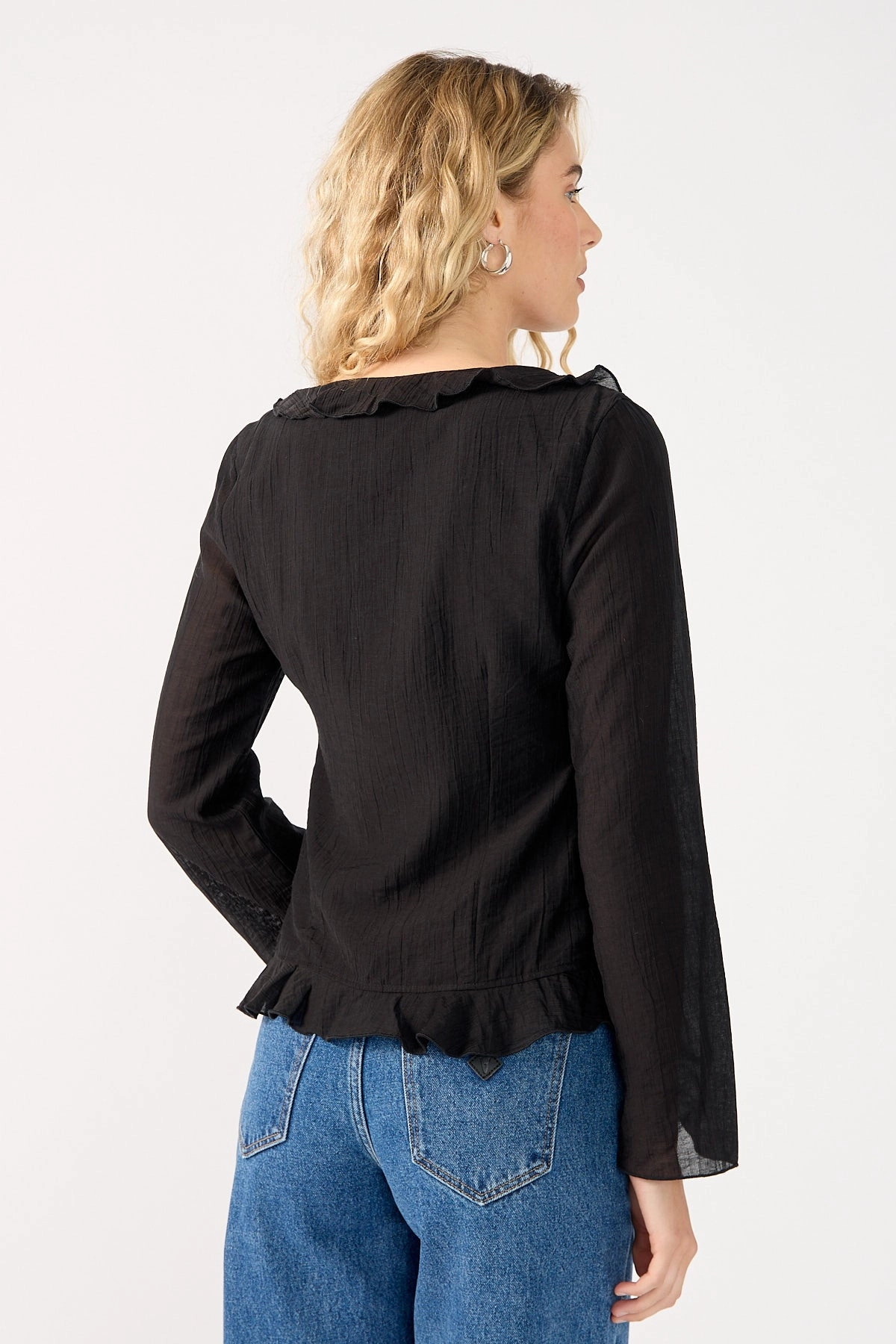 Desert oasis Spring Wear Perfect Stranger Marybelle Ruffle Long Sleeve Top Black
