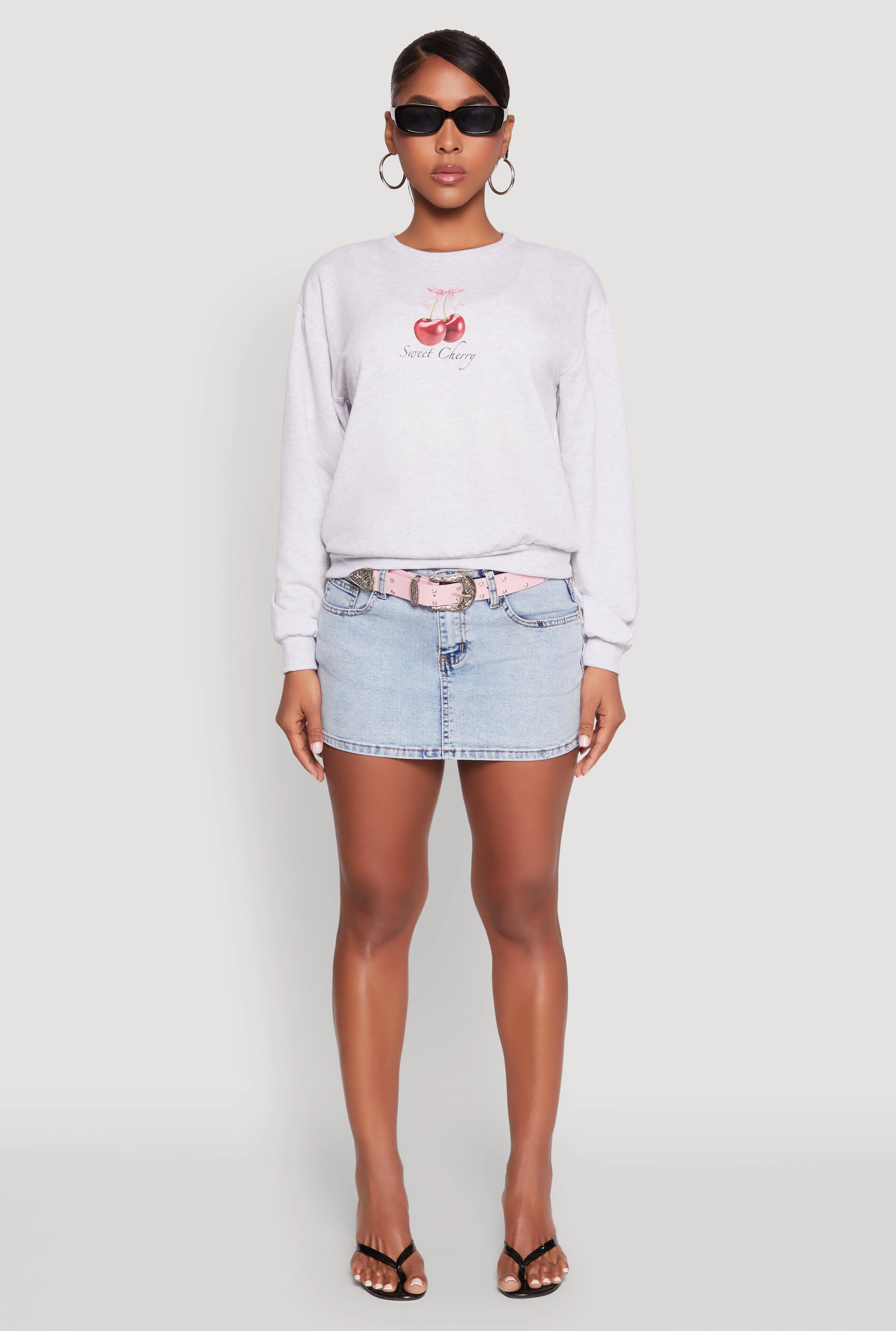 Fashionable Trend Iris Sweet Cherry Graphic Print Sweatshirt