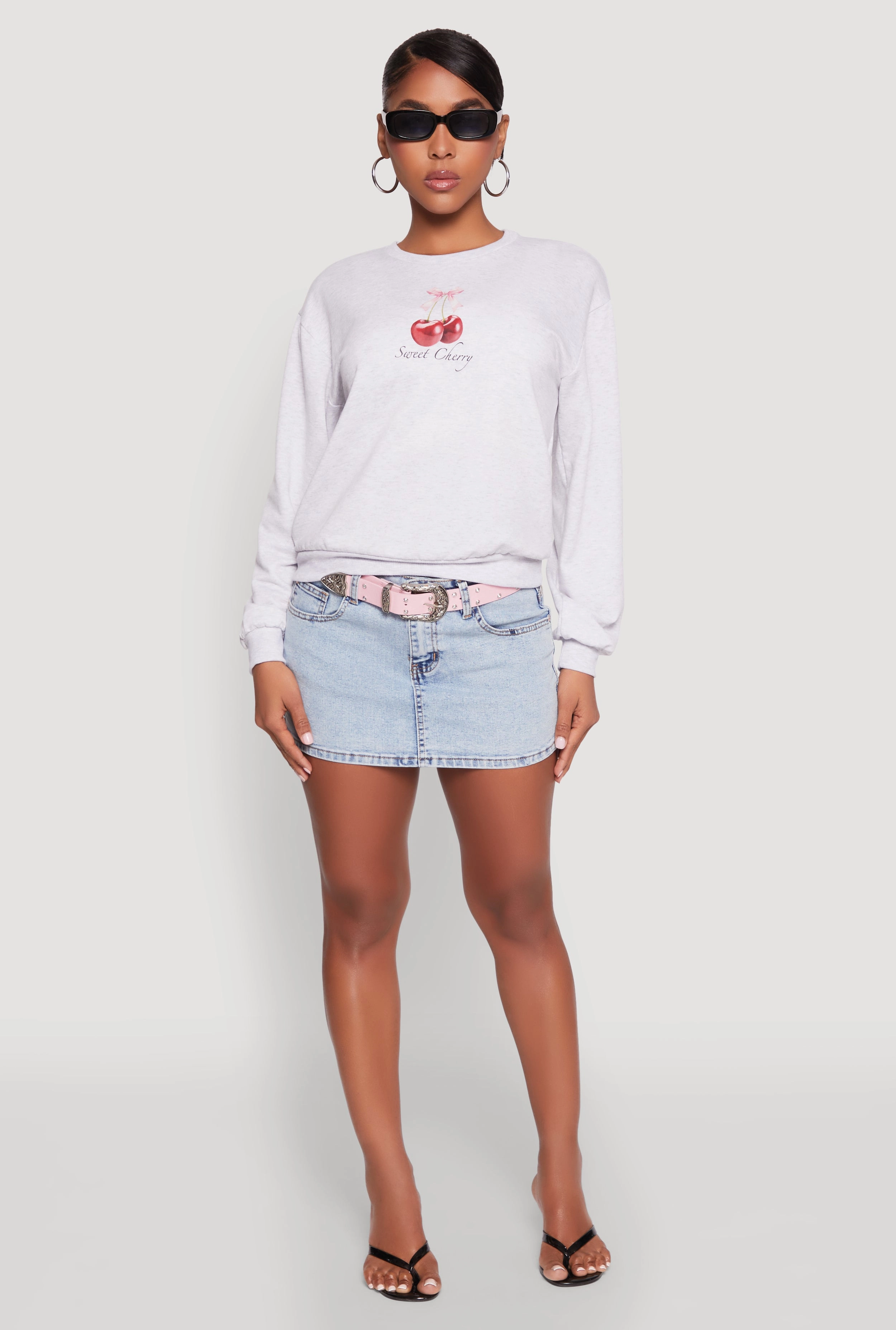 Iris Sweet Cherry Graphic Print Sweatshirt Mountain village