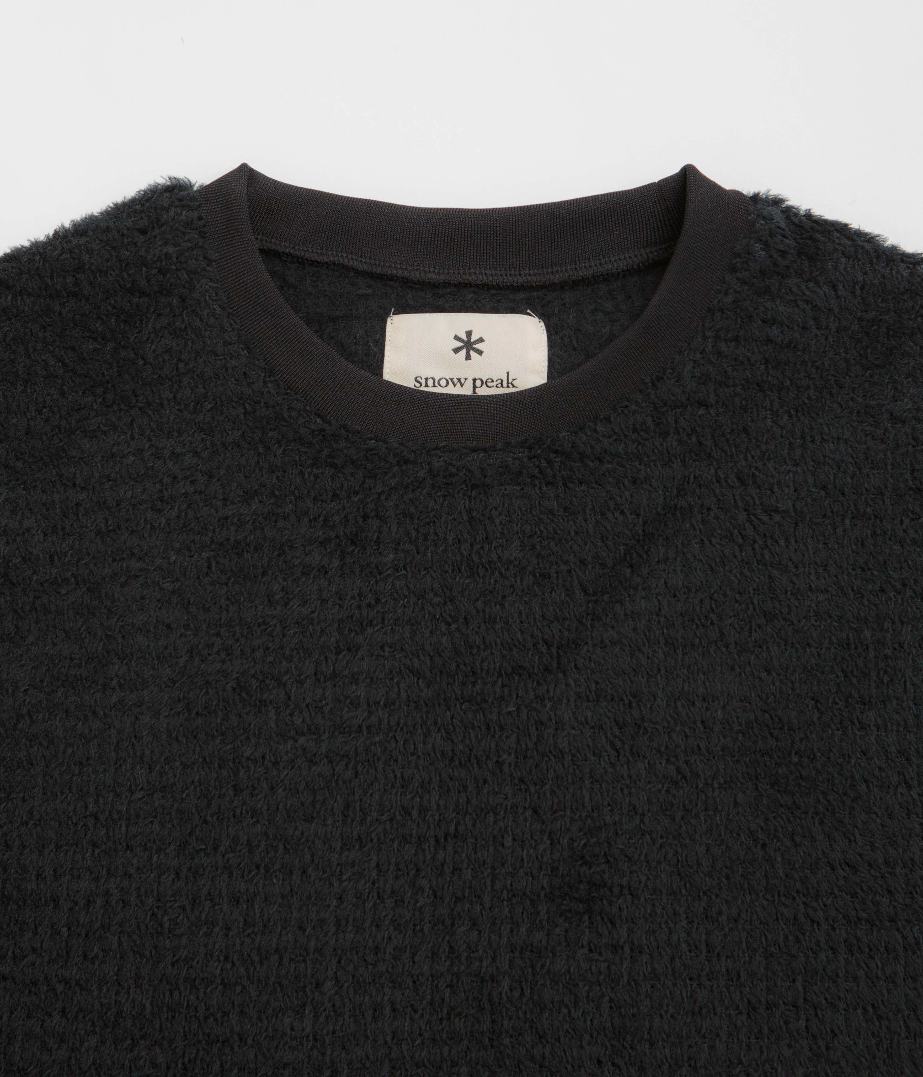 Snow Peak Thermo Control Sweatshirt - Black Cold Weather Must-Have